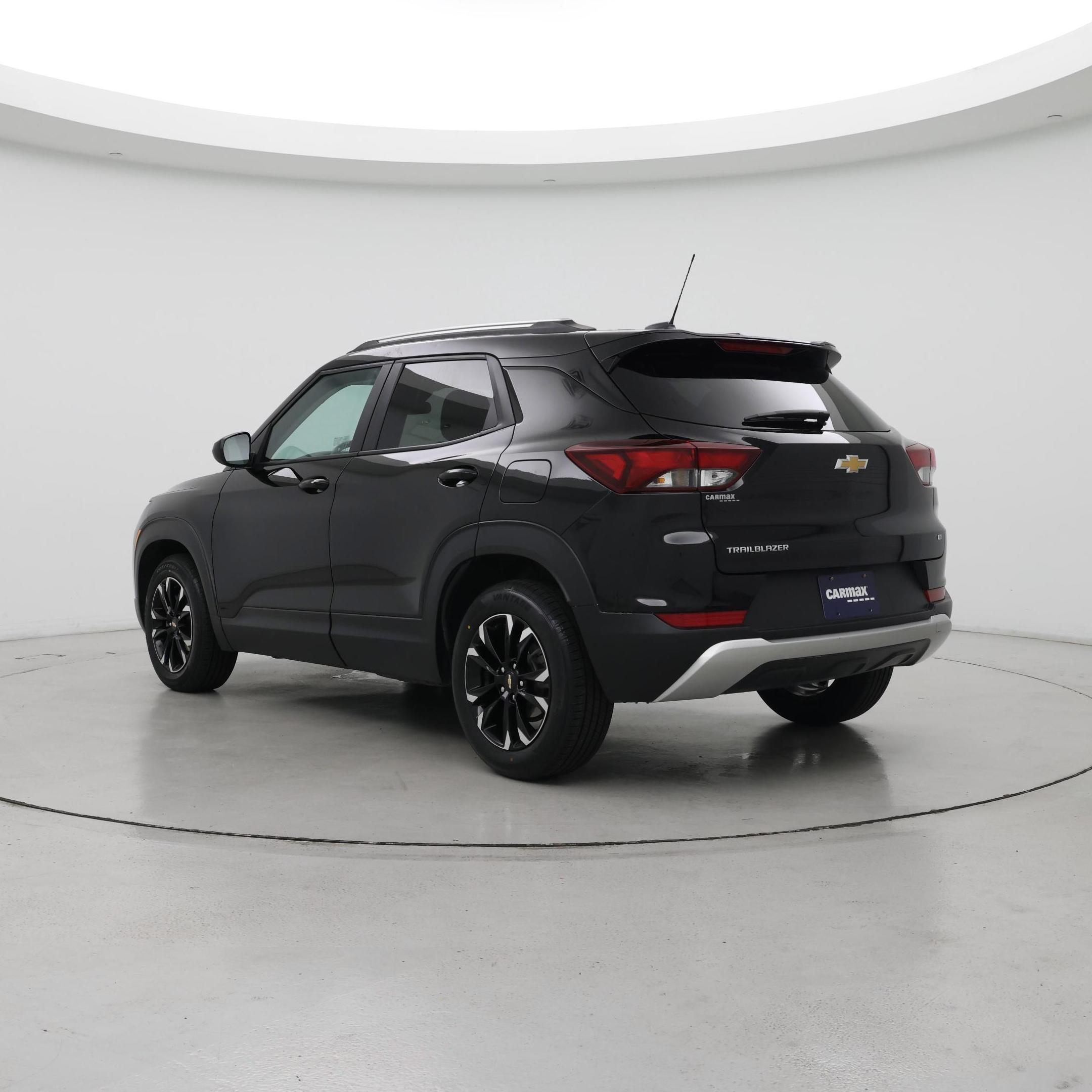 Thumbnail: 2023 Chevrolet TrailBlazer - 2