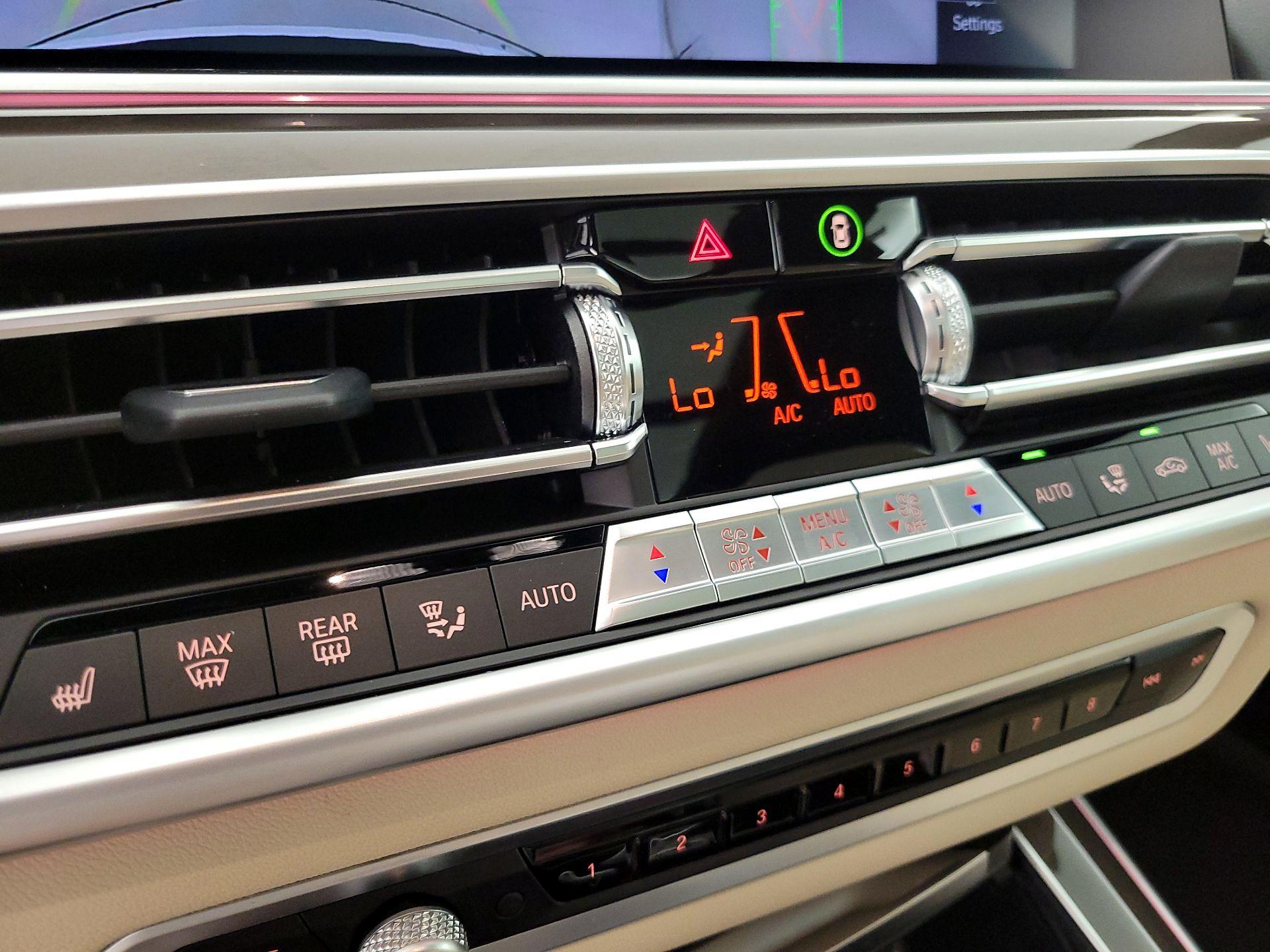 Thumbnail: 2022 BMW X5 - 17