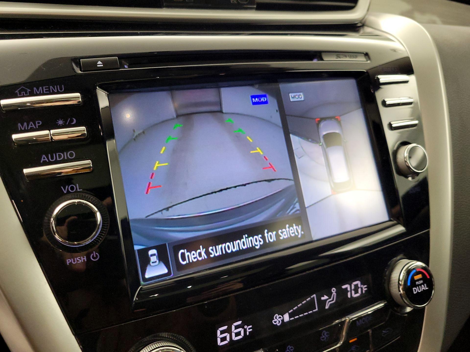 Thumbnail: 2015 Nissan Murano - 15