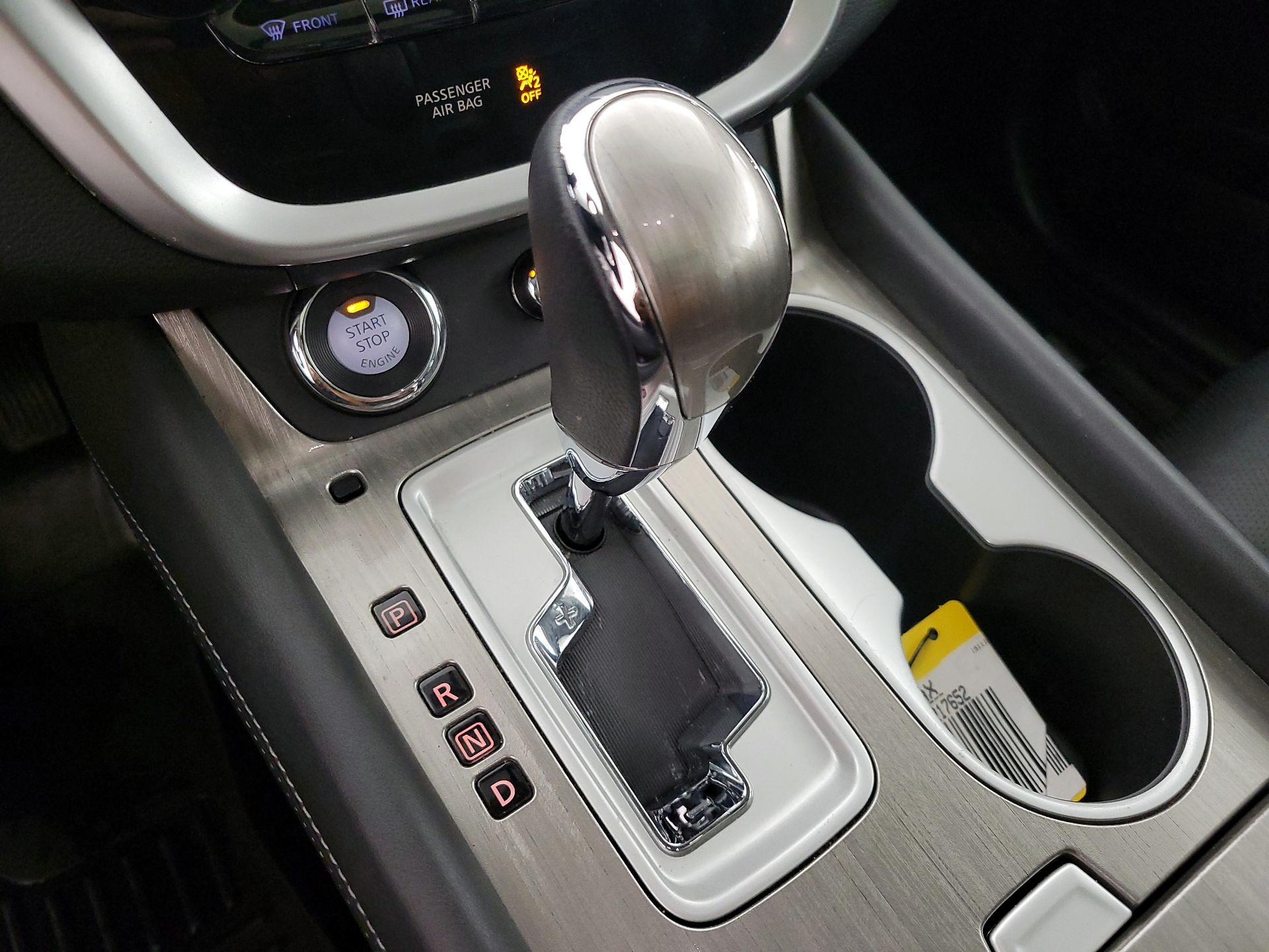 Thumbnail: 2015 Nissan Murano - 18