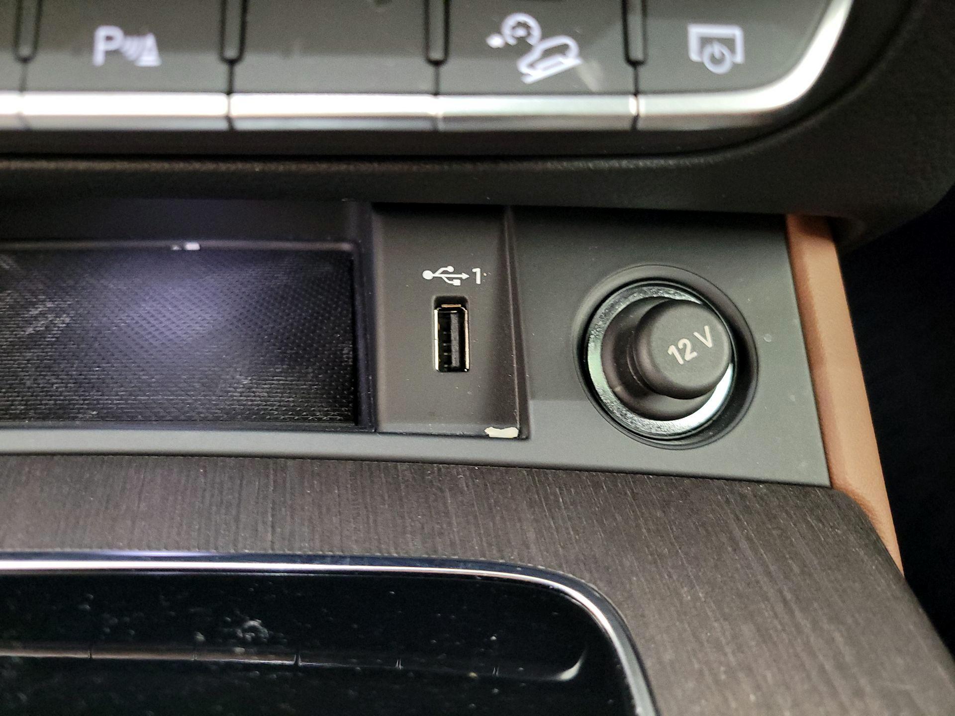 Thumbnail: 2021 Audi Q5 - 18