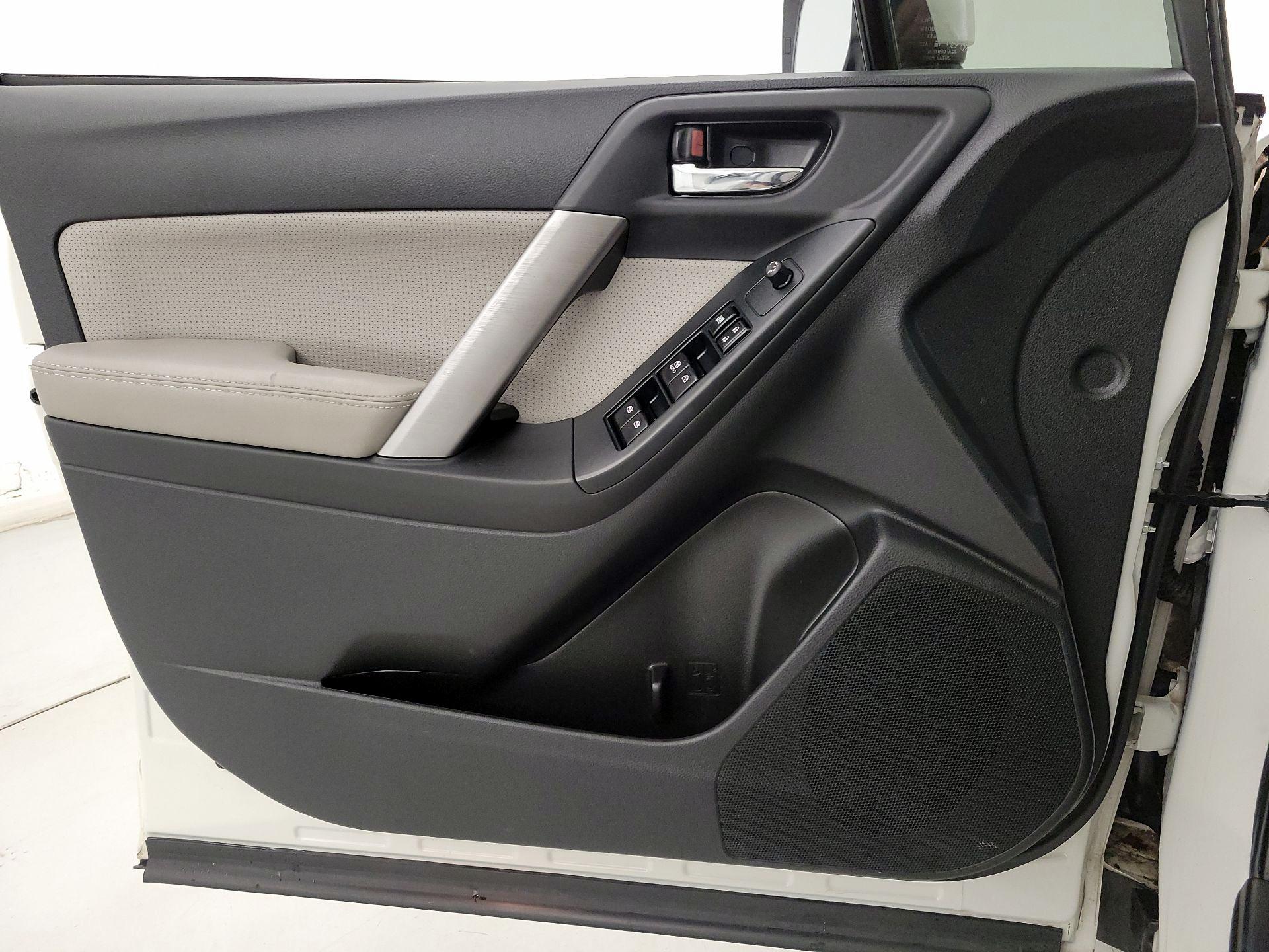 Thumbnail: 2014 Subaru Forester - 12