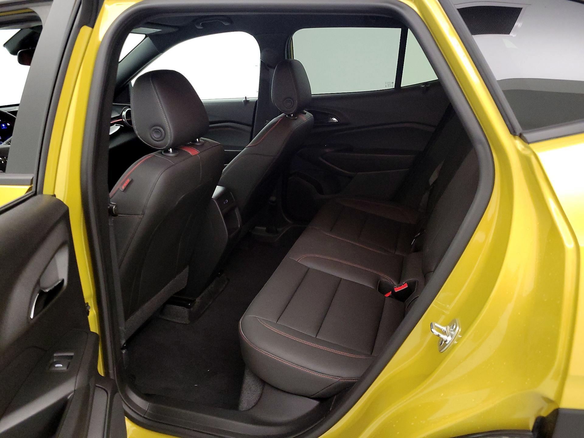 Thumbnail: 2024 Chevrolet Trax - 19