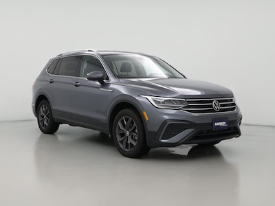 Gray 2023 Volkswagen Tiguan SE