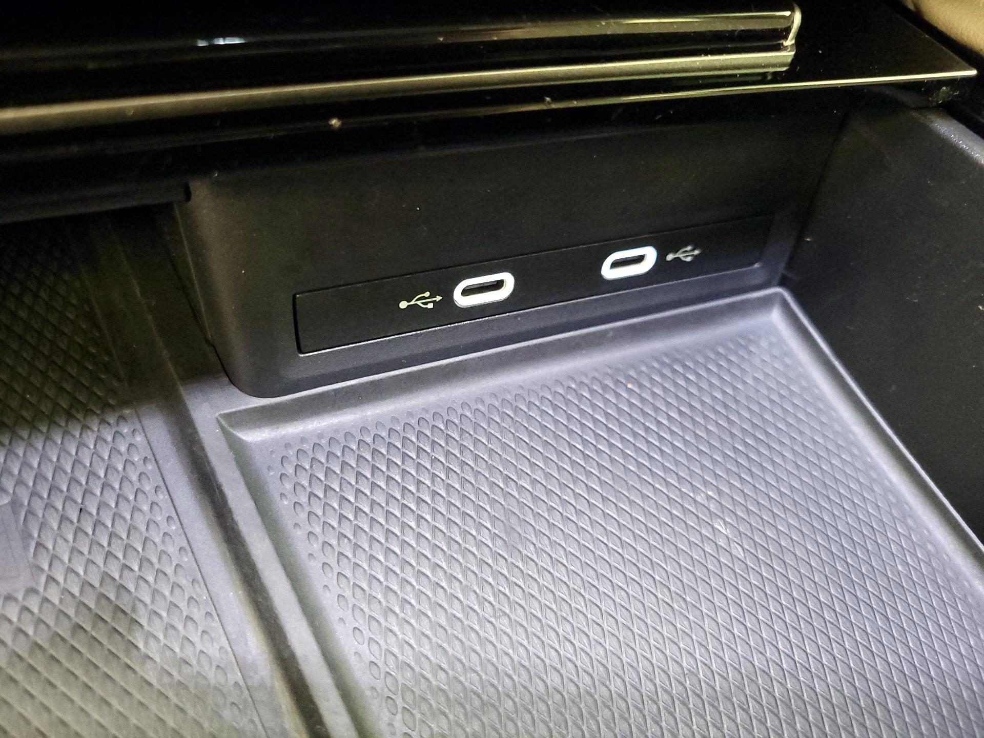 Thumbnail: 2024 Volkswagen Atlas - 18