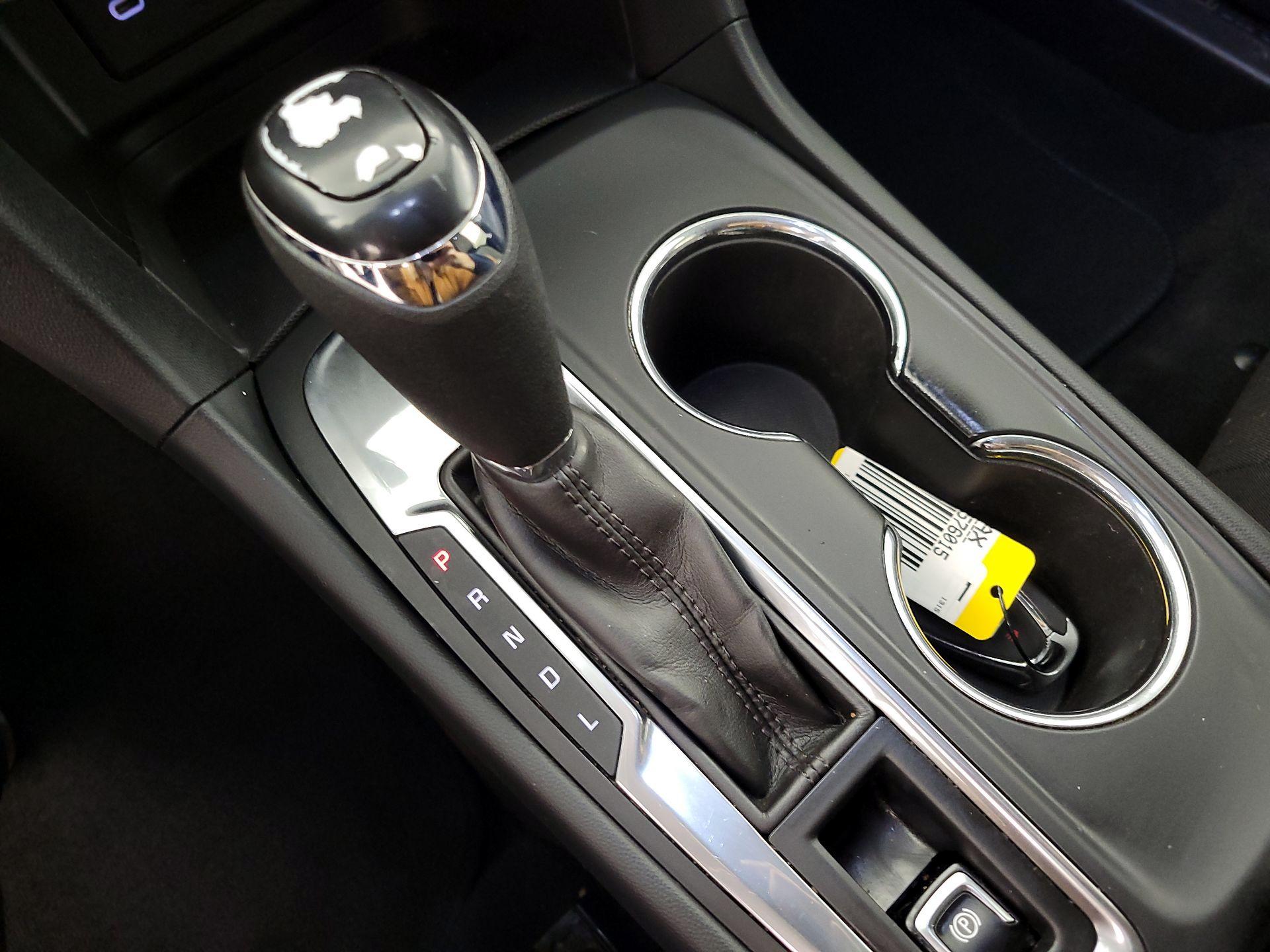 Thumbnail: 2019 Chevrolet Equinox - 17