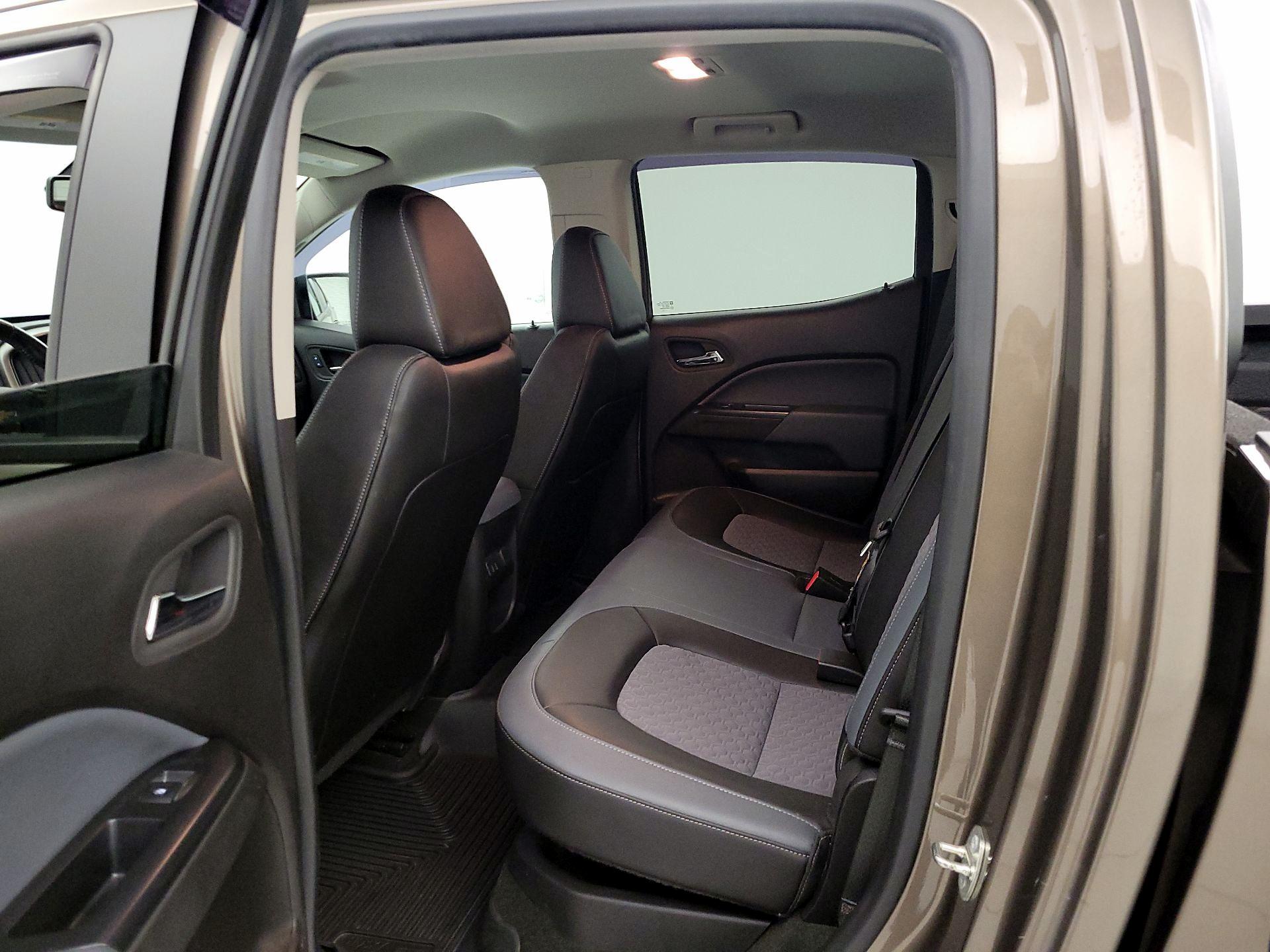 Thumbnail: 2016 Chevrolet Colorado - 19