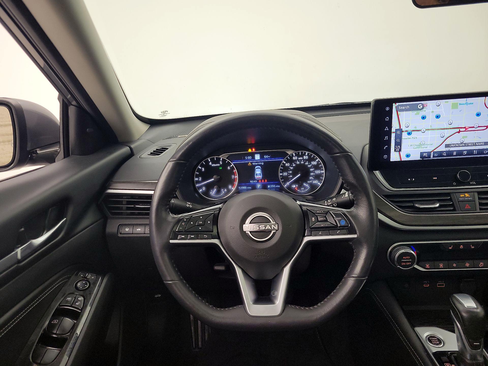 Thumbnail: 2023 Nissan Altima - 10