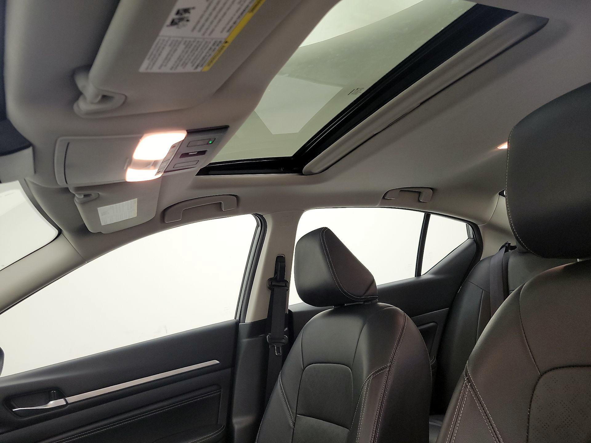 Thumbnail: 2023 Nissan Altima - 20