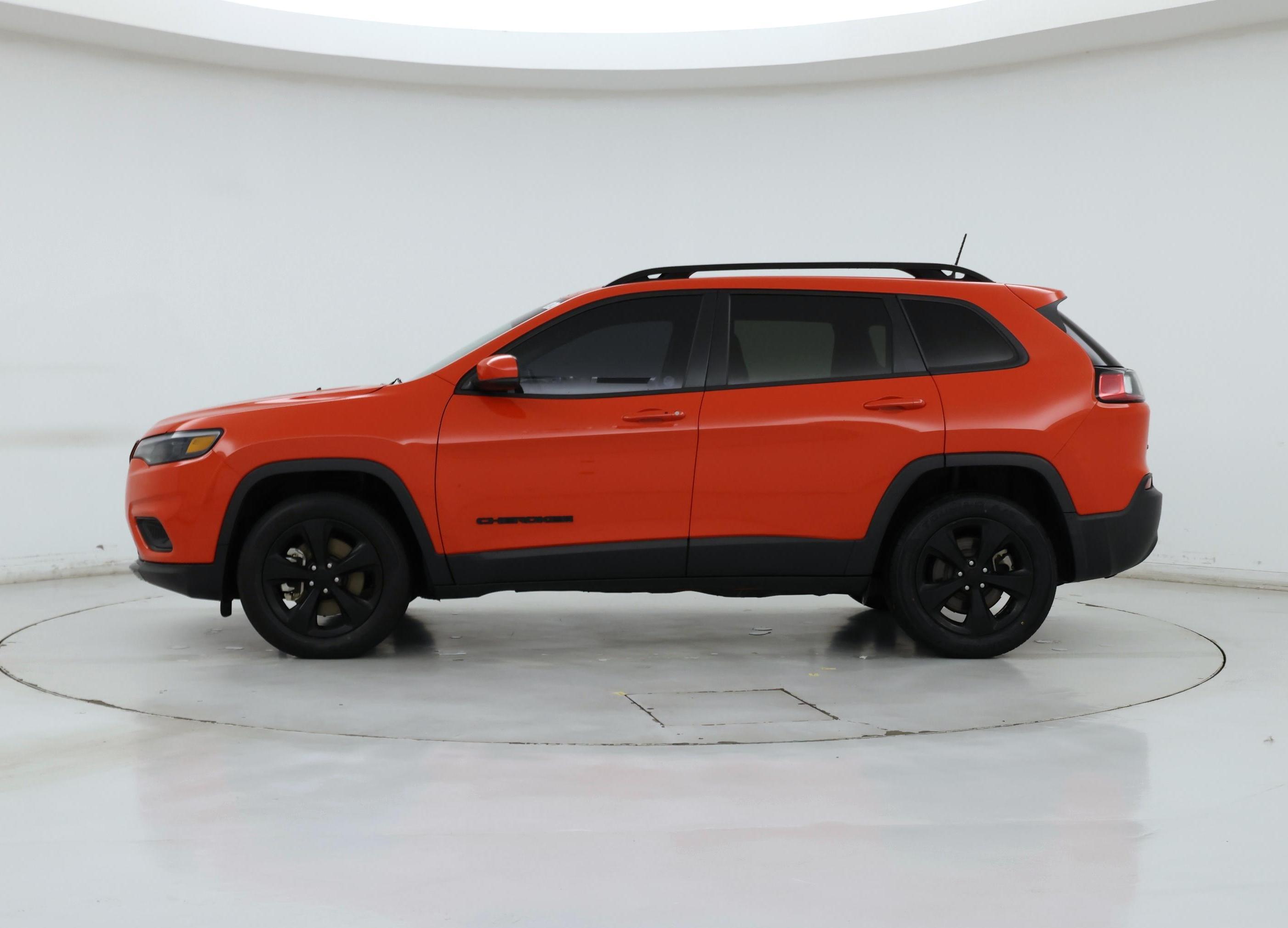 Thumbnail: 2021 Jeep Cherokee - 3