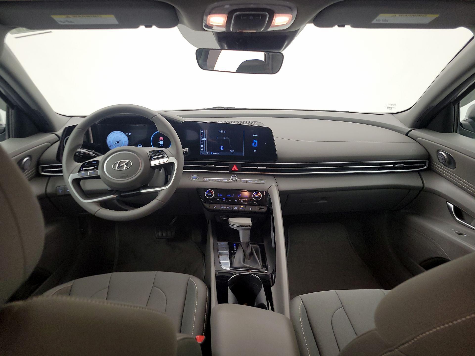 Thumbnail: 2023 Hyundai Elantra - 9