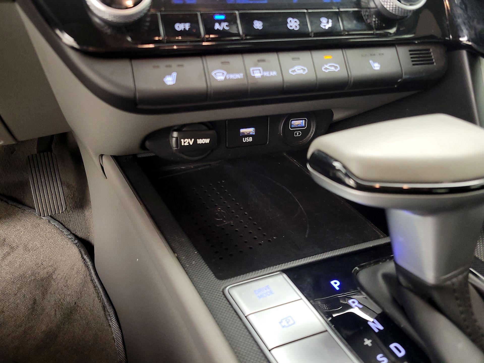 Thumbnail: 2023 Hyundai Elantra - 19