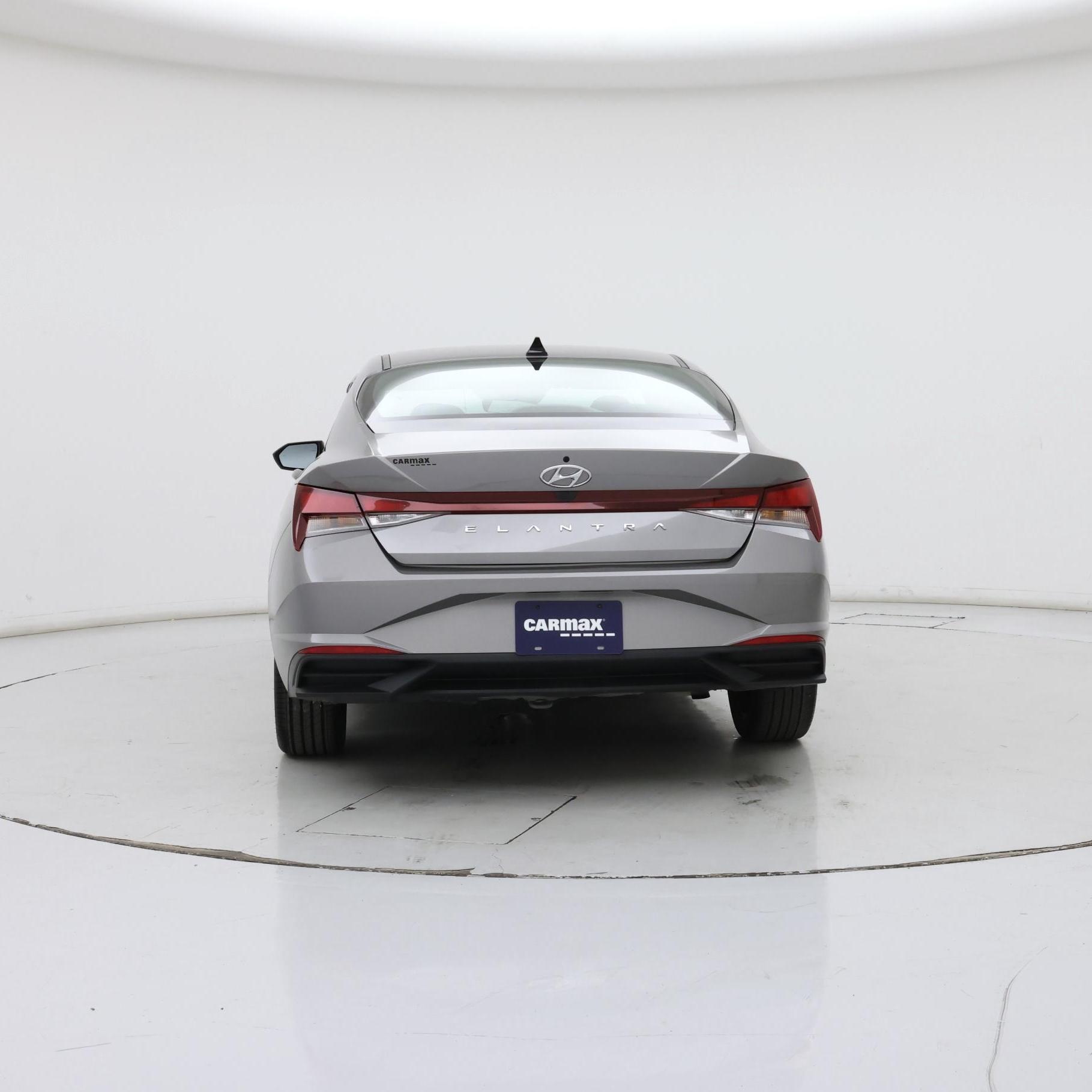 Thumbnail: 2023 Hyundai Elantra - 6