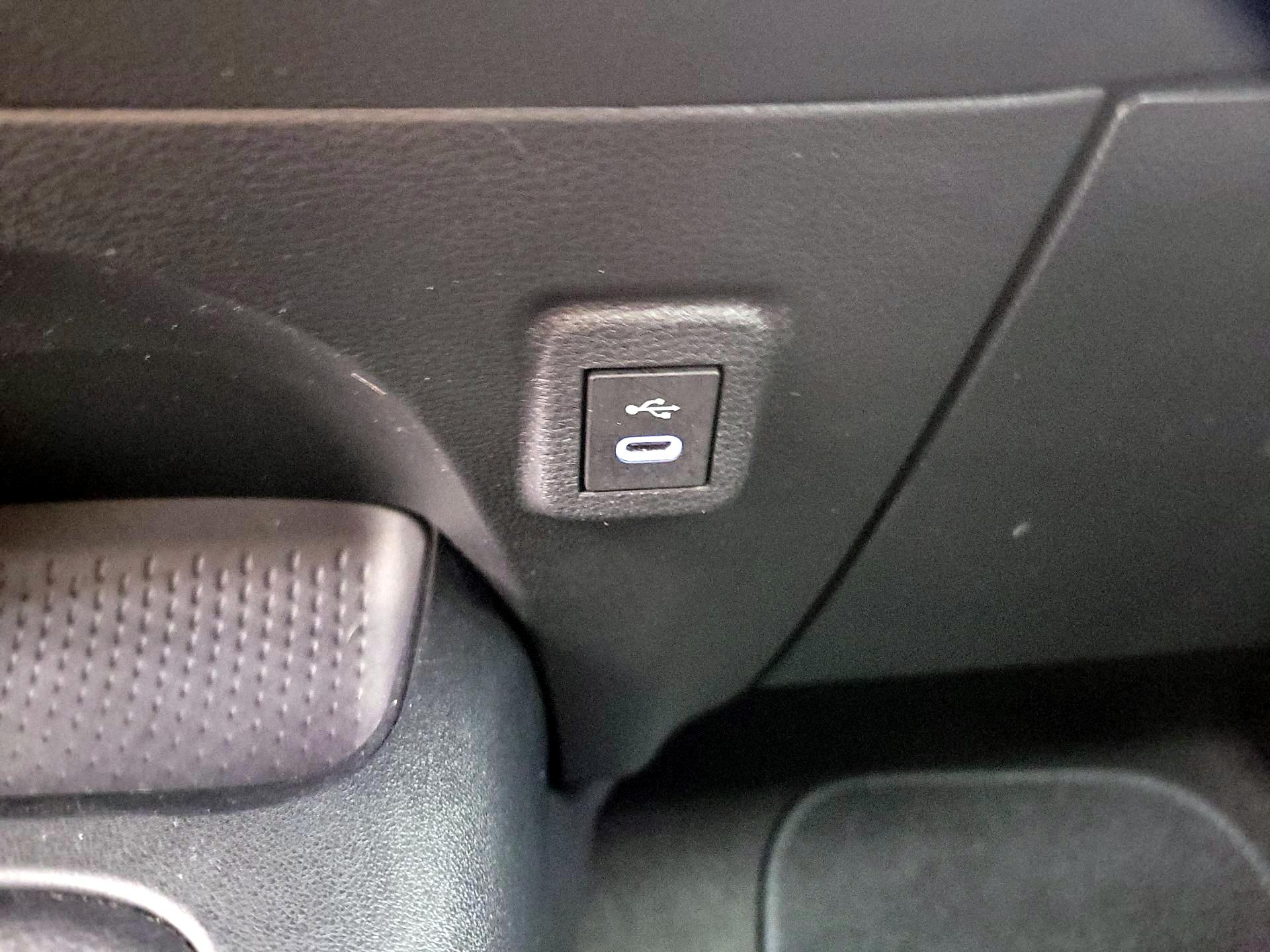 Thumbnail: 2024 Toyota Corolla - 18