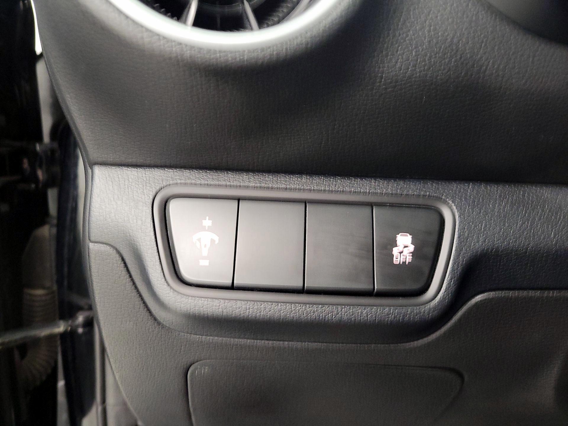 Thumbnail: 2024 Kia Forte - 13