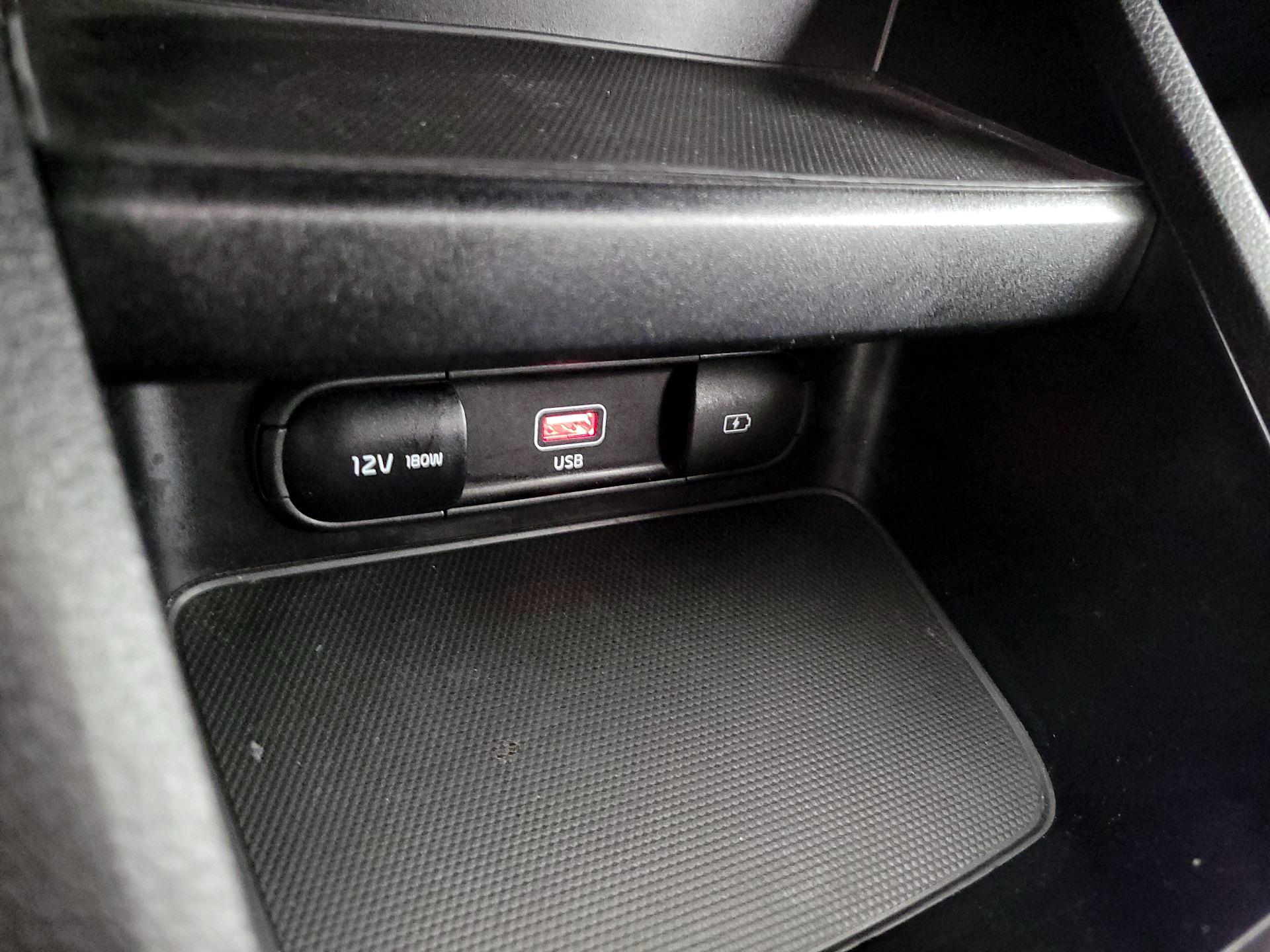 Thumbnail: 2024 Kia Forte - 18