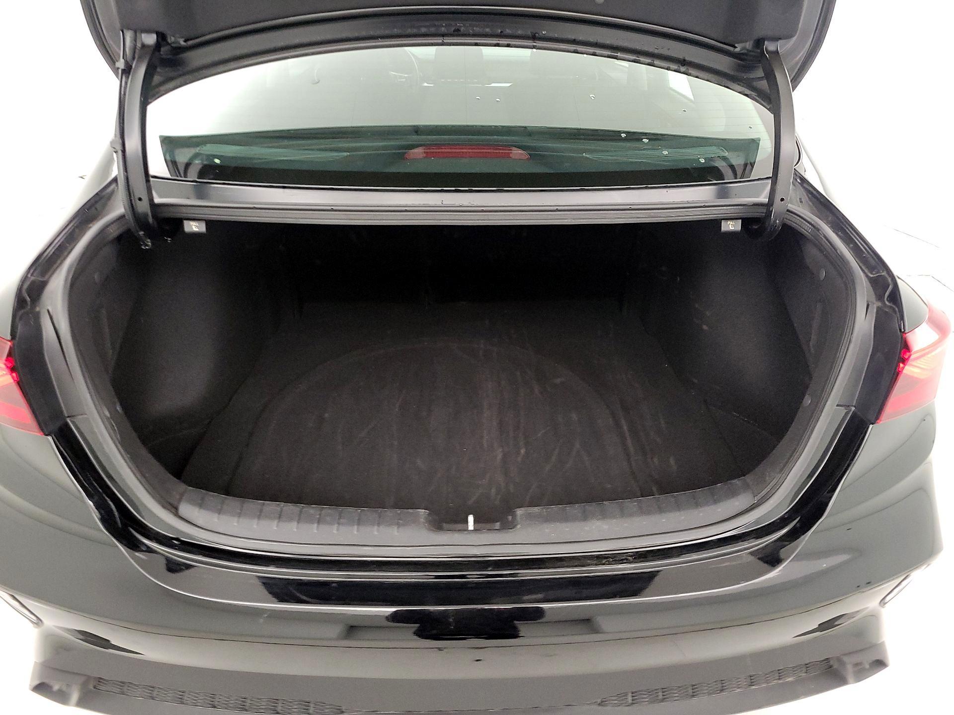 Thumbnail: 2024 Kia Forte - 20