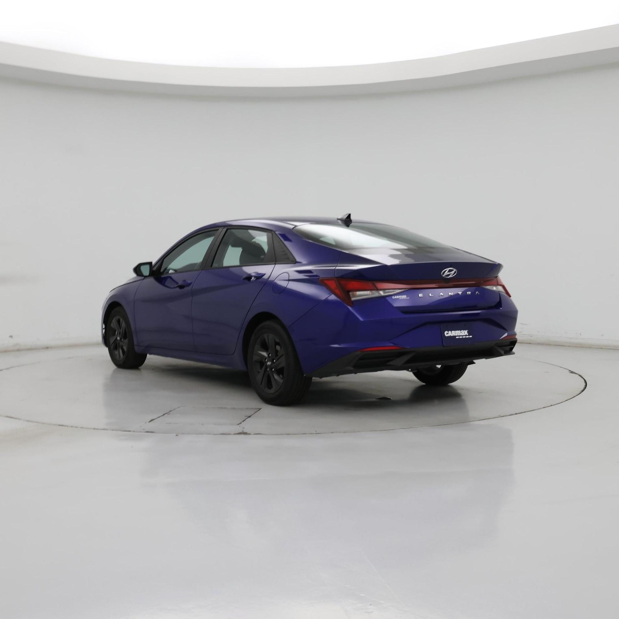 Thumbnail: 2023 Hyundai Elantra - 2