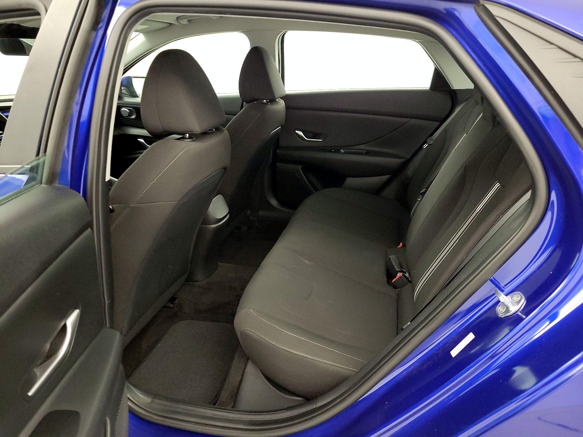 Thumbnail: 2023 Hyundai Elantra - 19