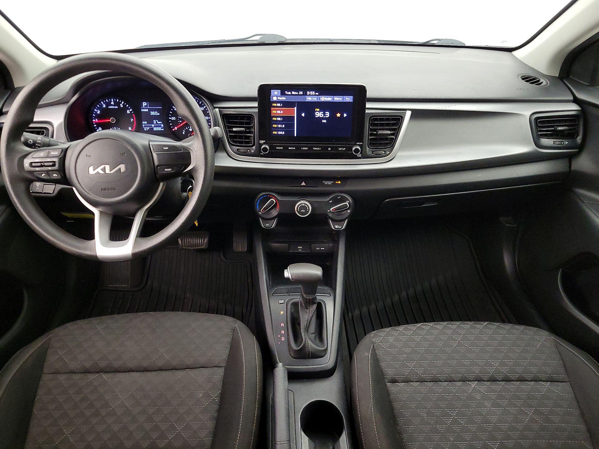 Thumbnail: 2023 Kia Rio - 9