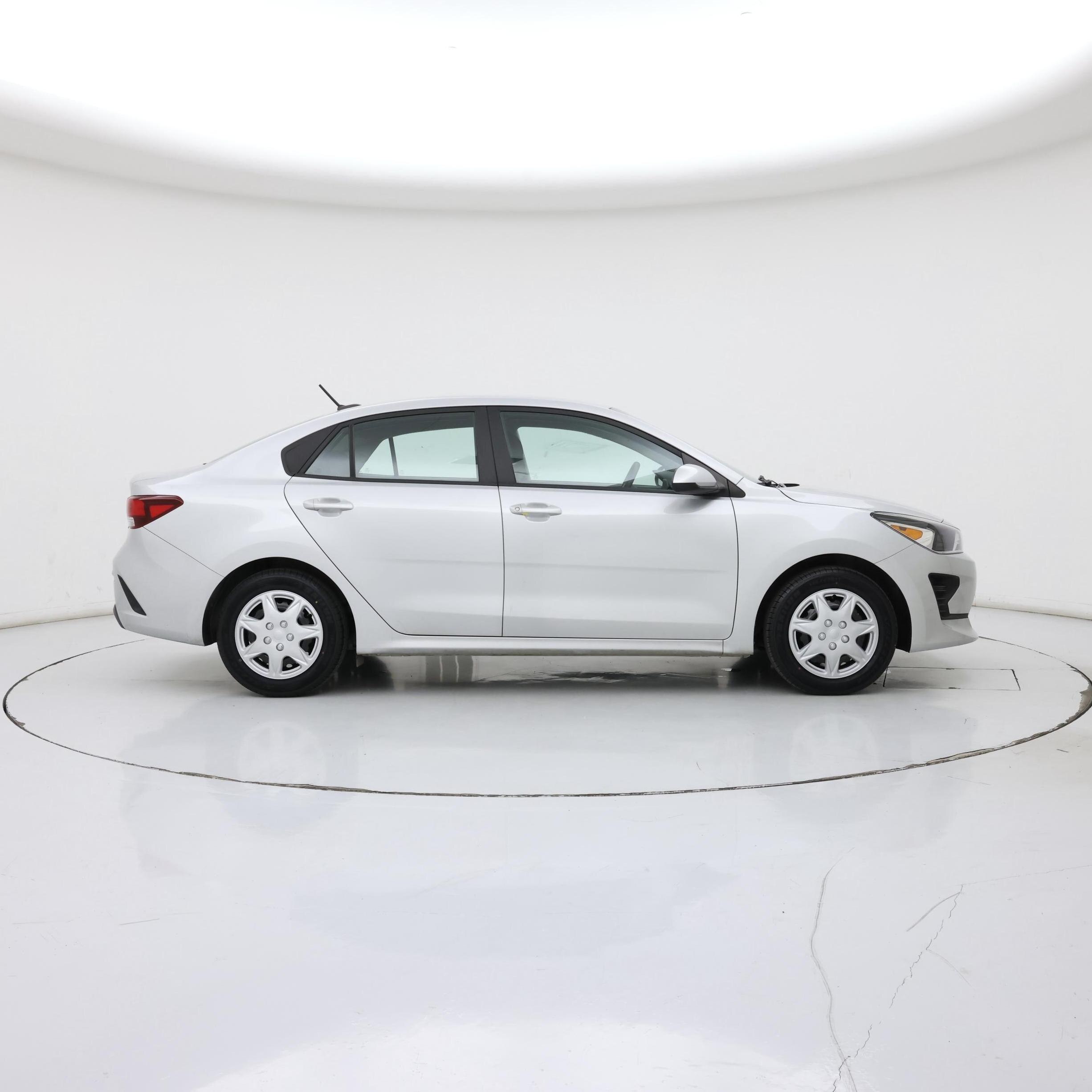 Thumbnail: 2023 Kia Rio - 7