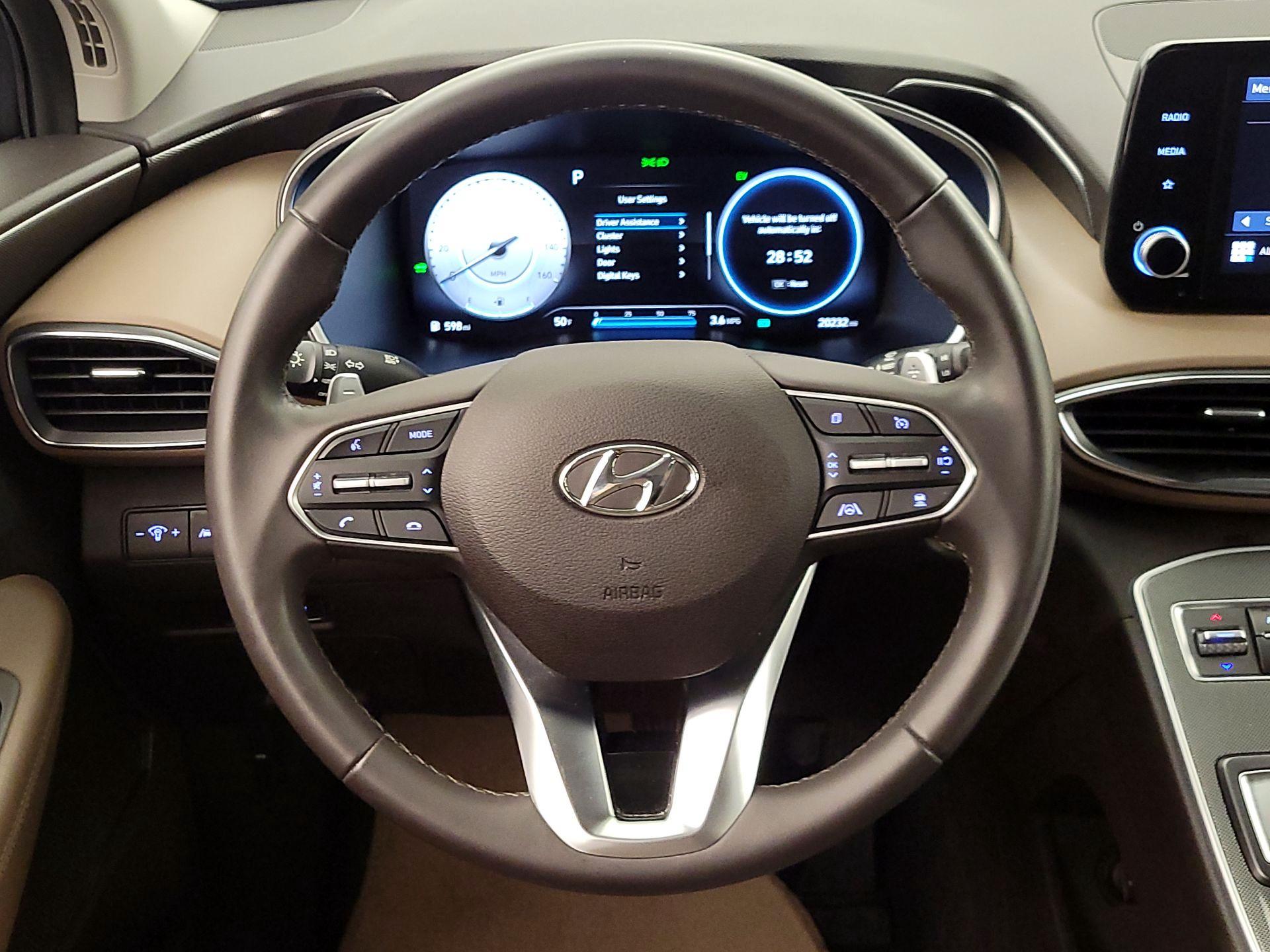 Thumbnail: 2022 Hyundai Santa Fe - 10