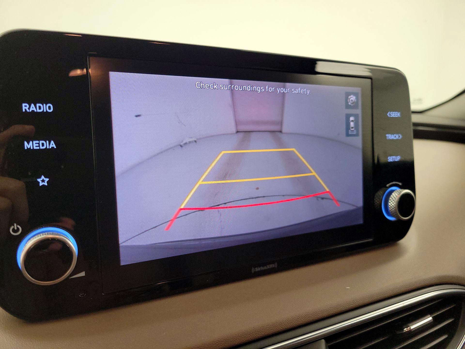 Thumbnail: 2022 Hyundai Santa Fe - 14