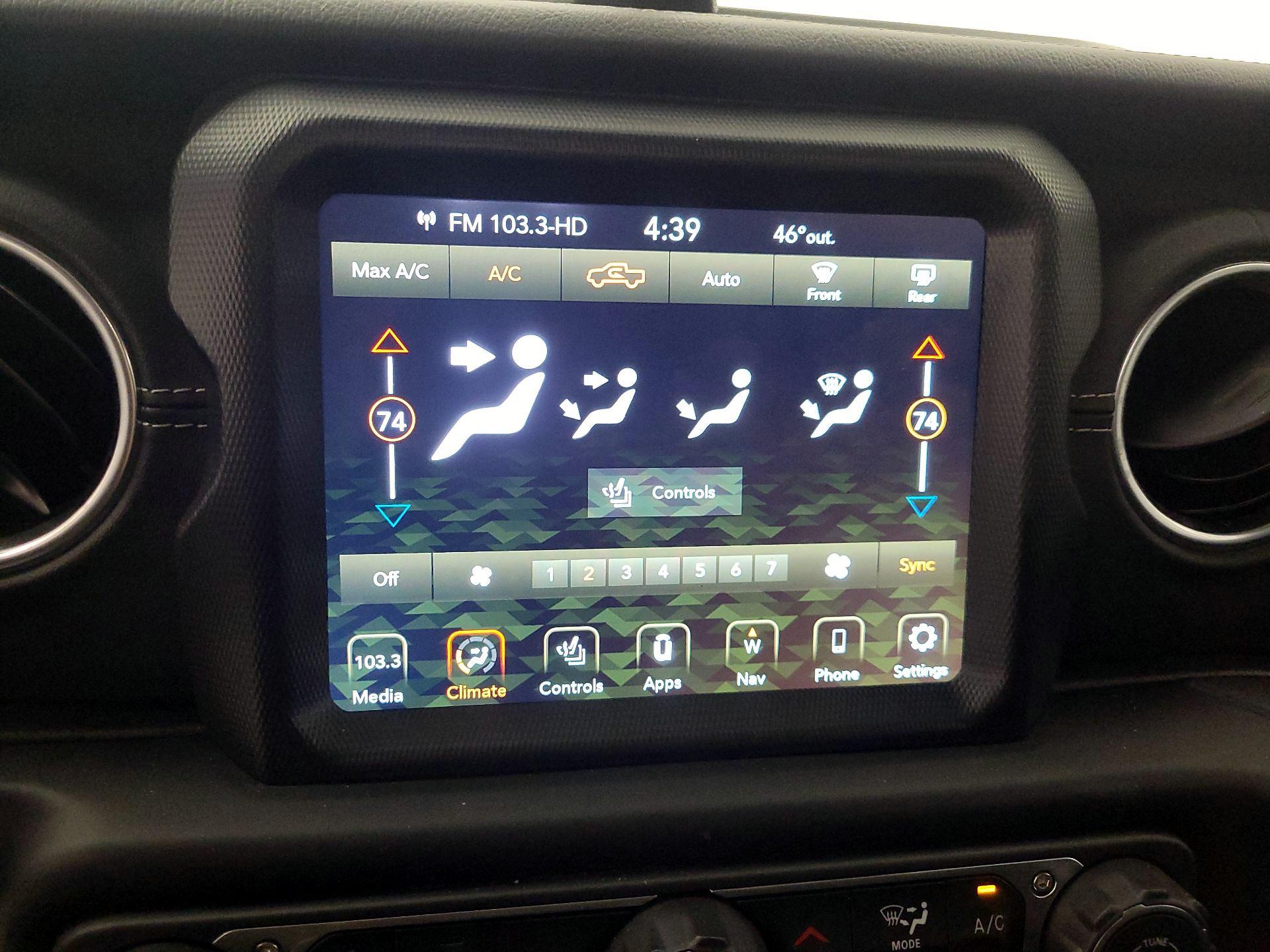 Thumbnail: 2023 Jeep Gladiator - 16