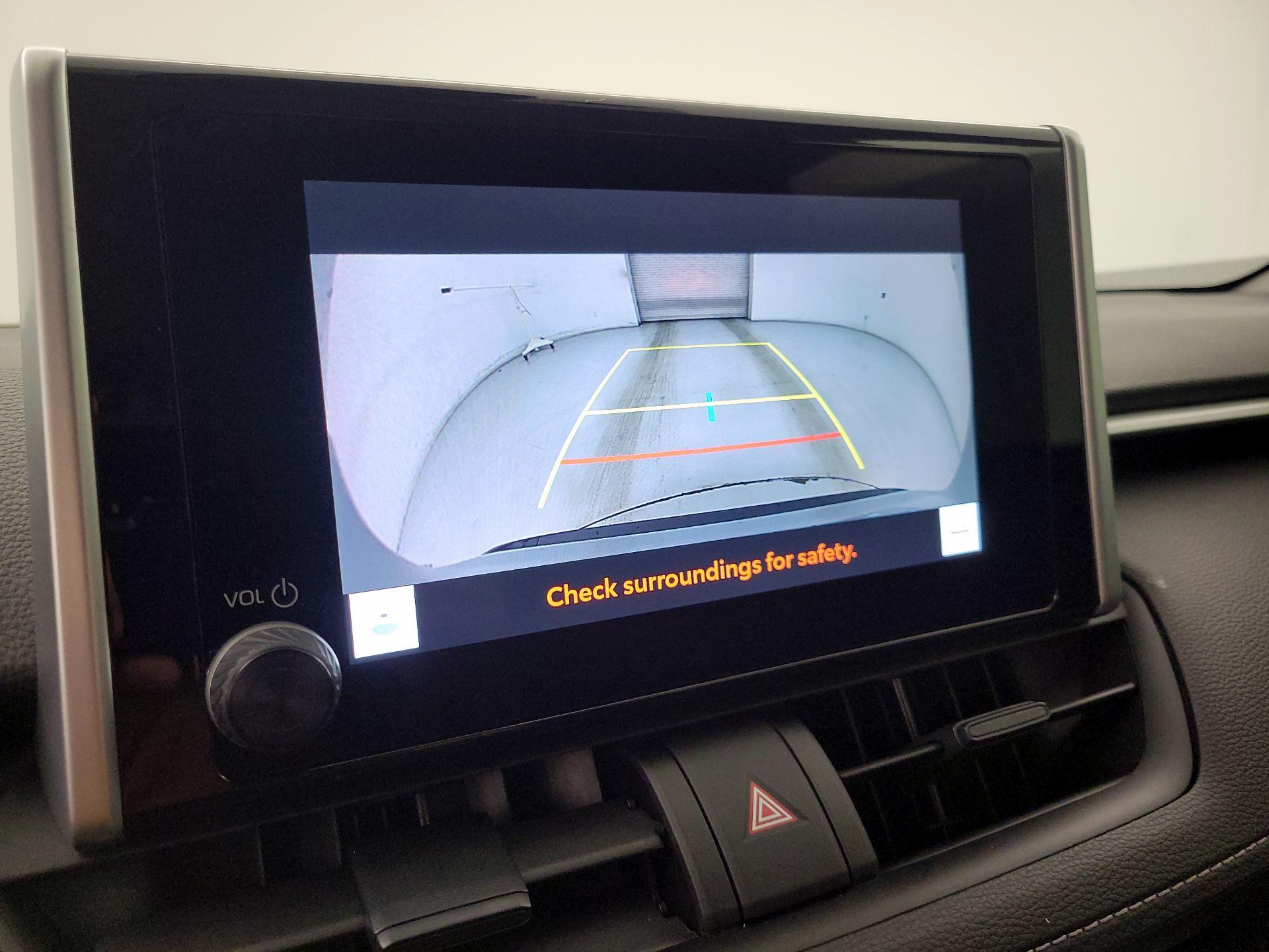 Thumbnail: 2023 Toyota RAV4 - 14