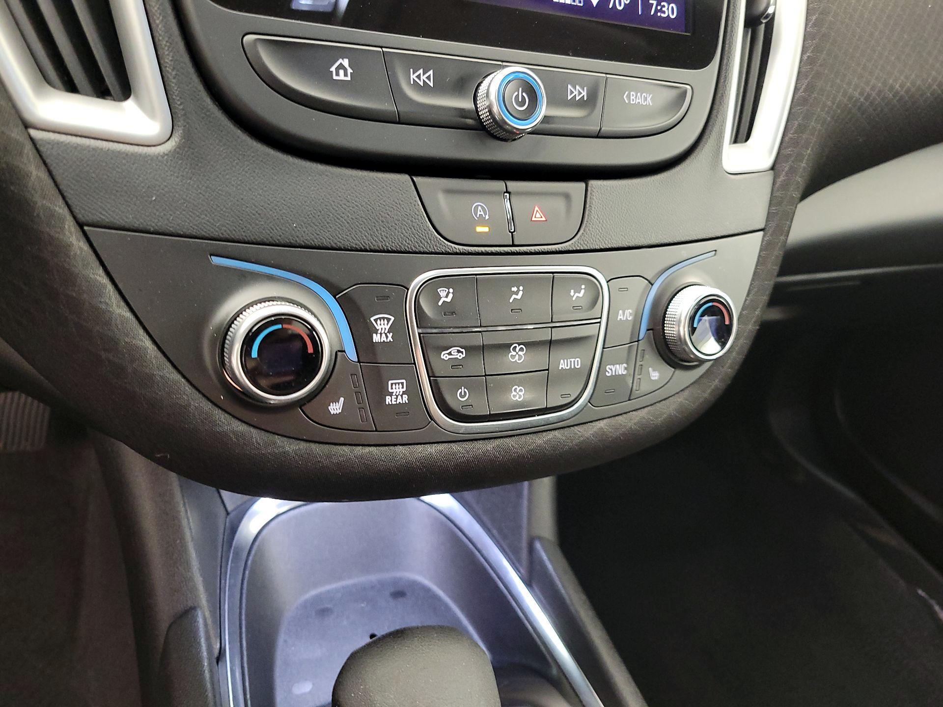 Thumbnail: 2024 Chevrolet Malibu - 16