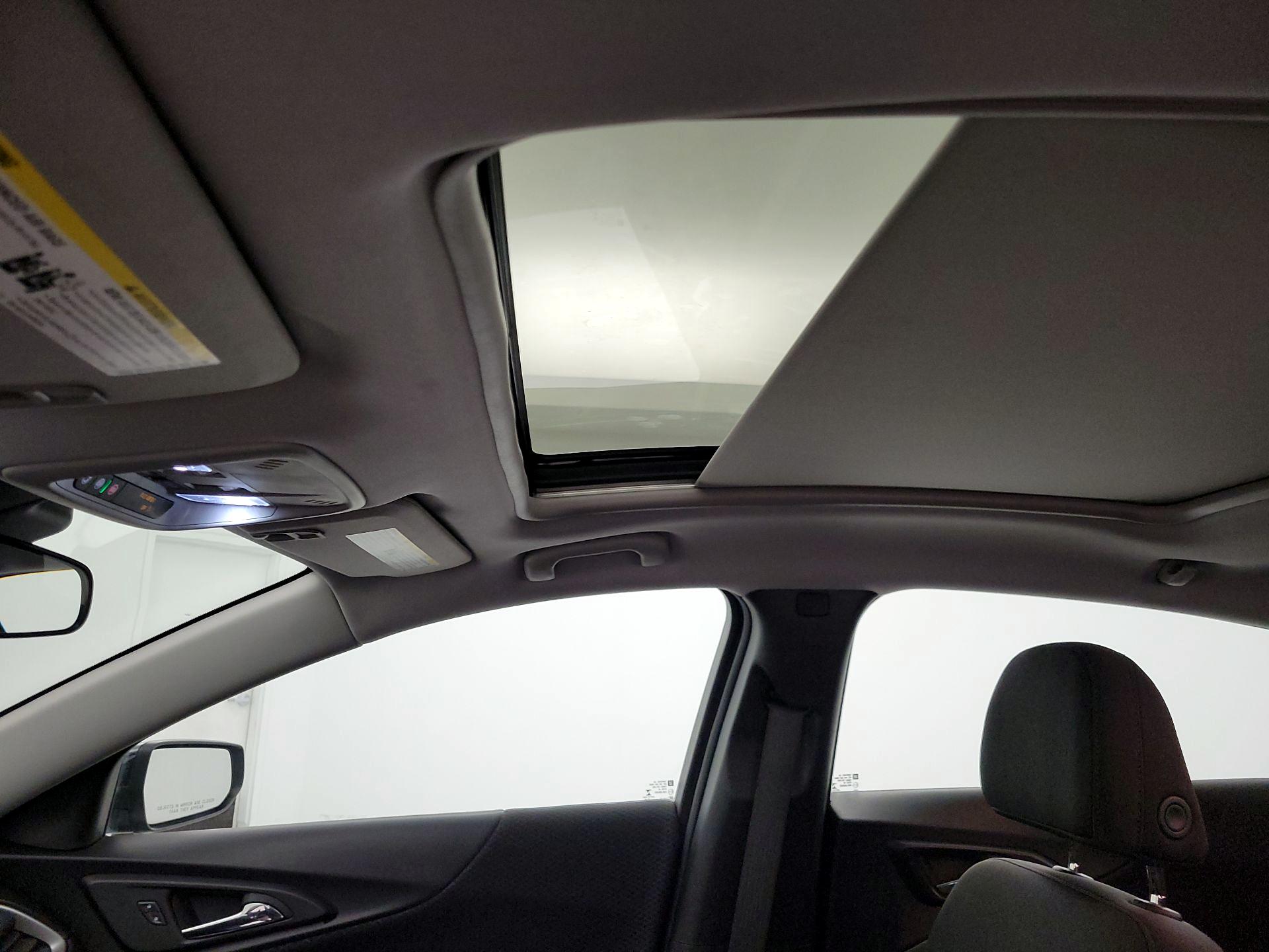 Thumbnail: 2024 Chevrolet Malibu - 19