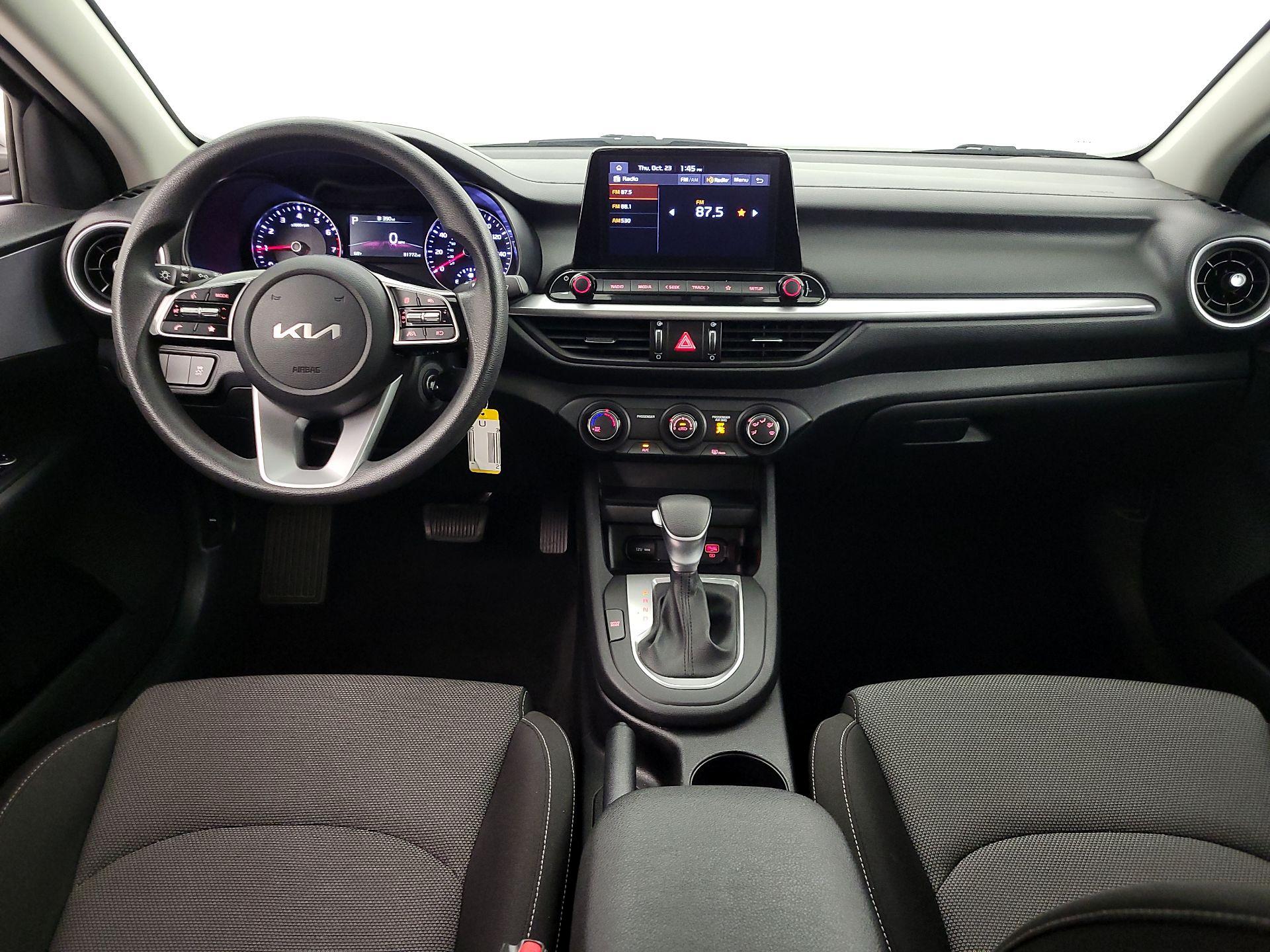 Thumbnail: 2024 Kia Forte - 9