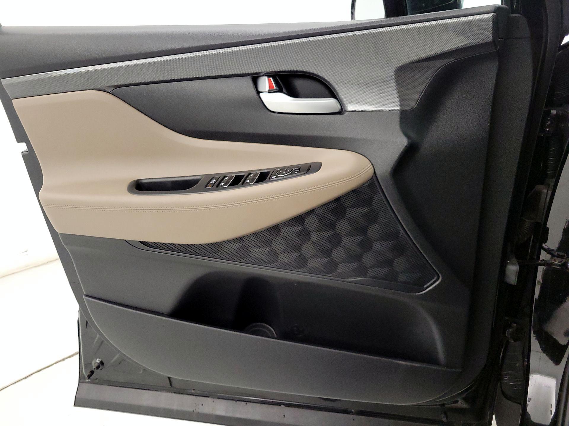 Thumbnail: 2023 Hyundai Santa Fe - 12