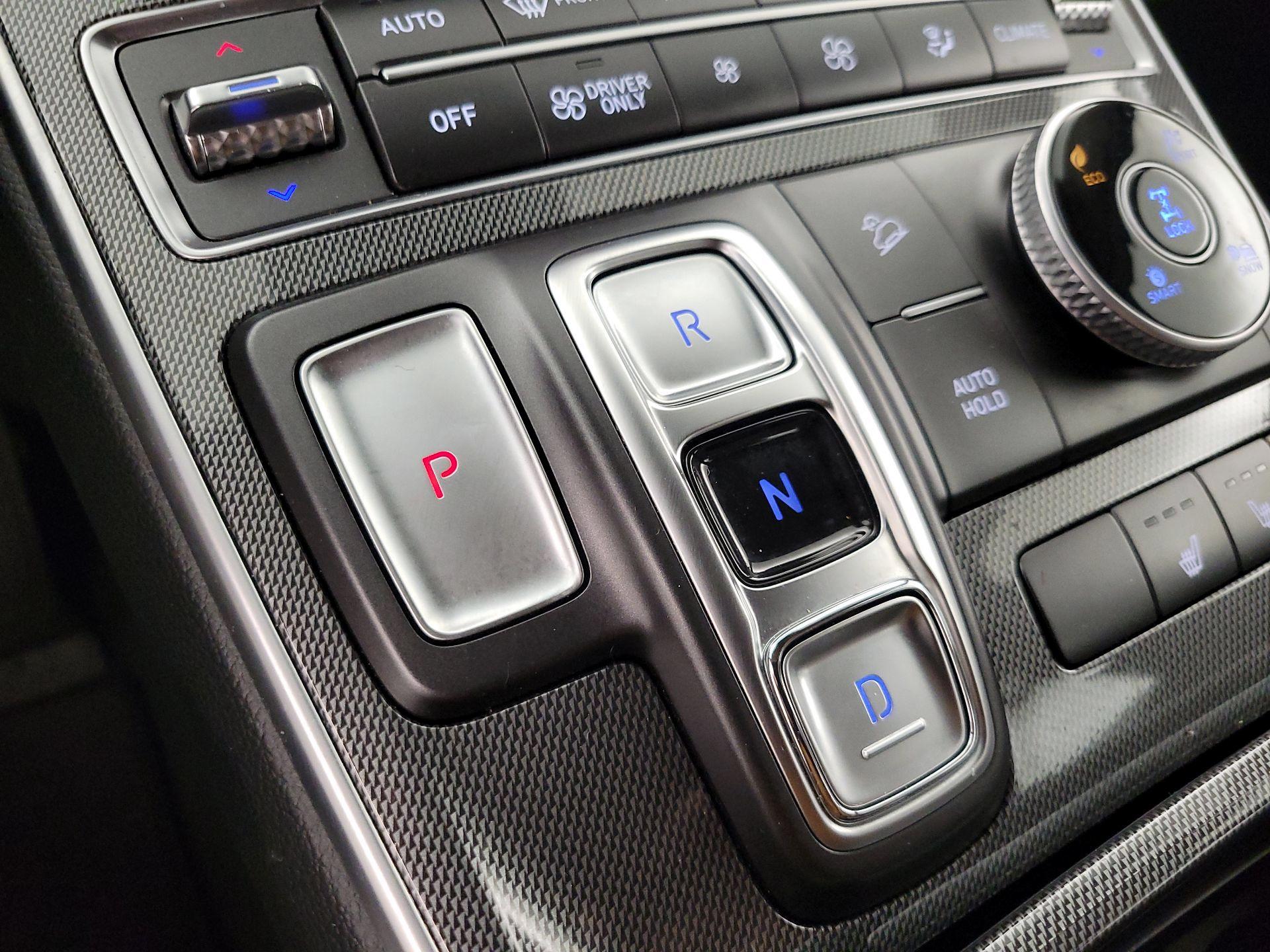 Thumbnail: 2023 Hyundai Santa Fe - 18