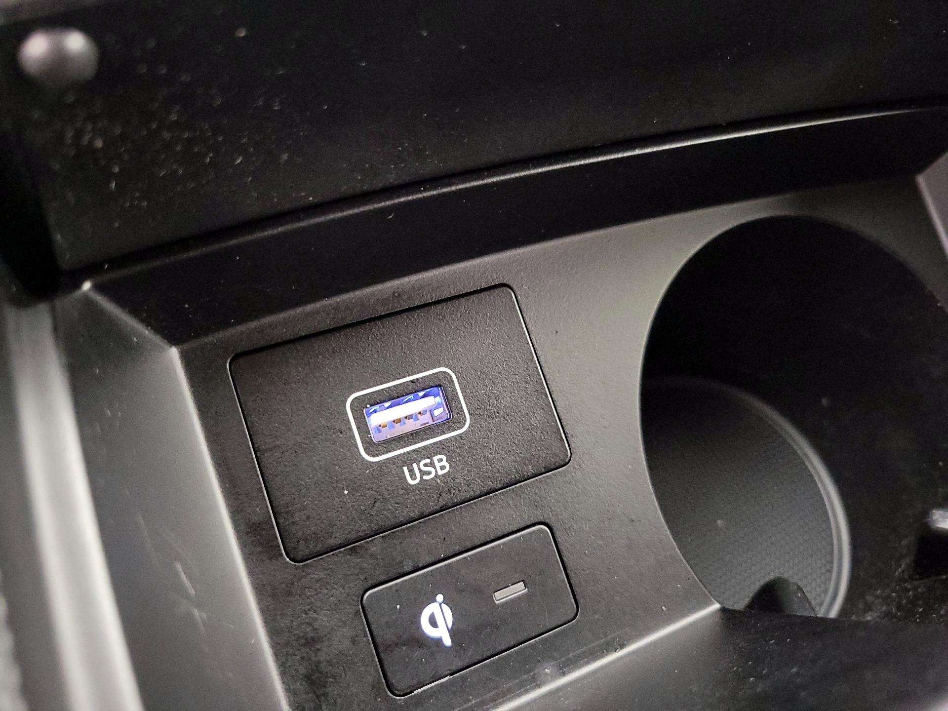 Thumbnail: 2023 Hyundai Santa Fe - 19