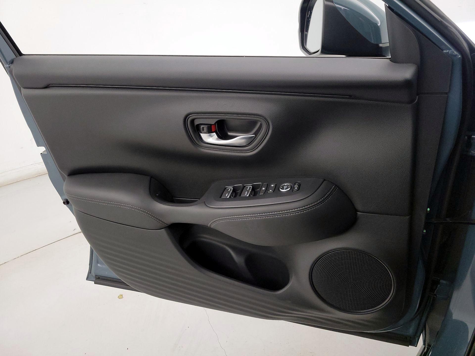 Thumbnail: 2024 Honda HR-V - 12