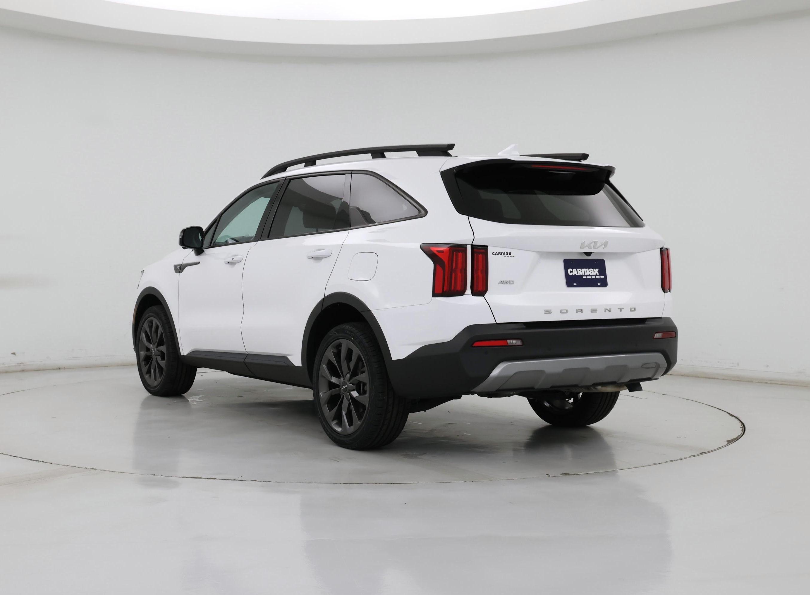 Thumbnail: 2022 Kia Sorento - 2