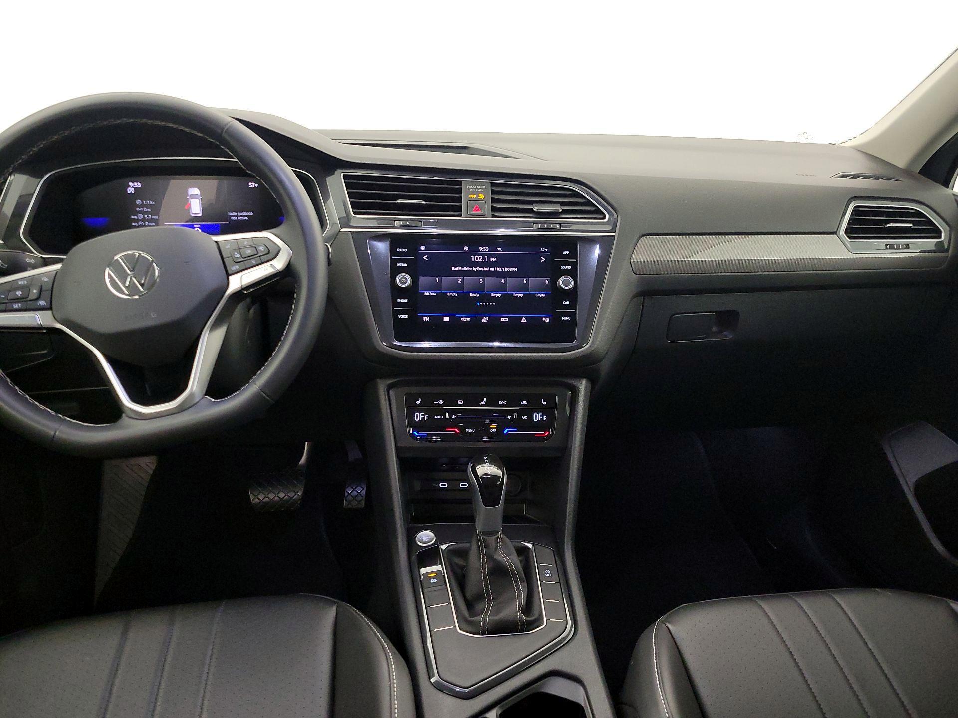 Thumbnail: 2024 Volkswagen Tiguan - 9