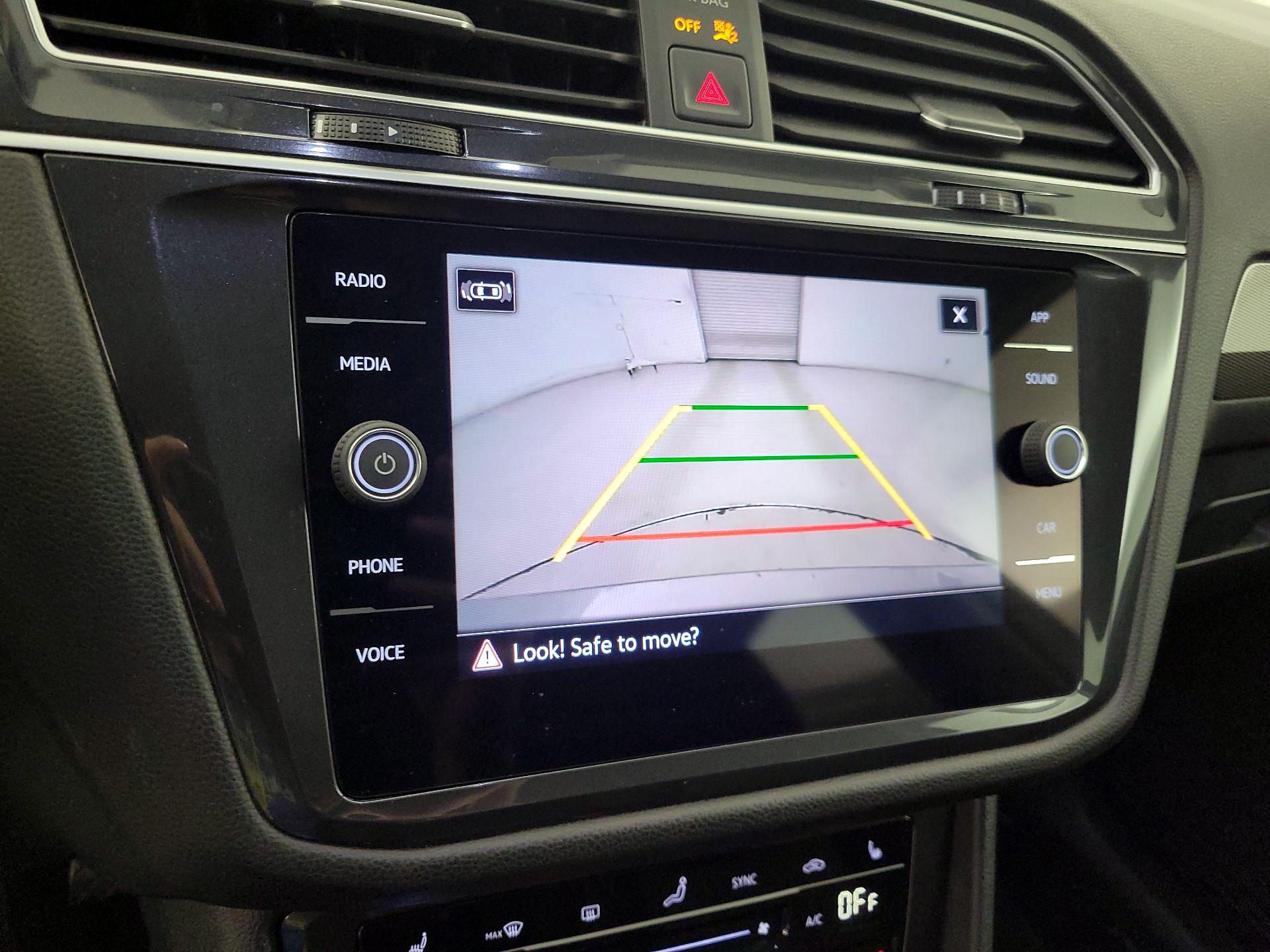 Thumbnail: 2024 Volkswagen Tiguan - 14