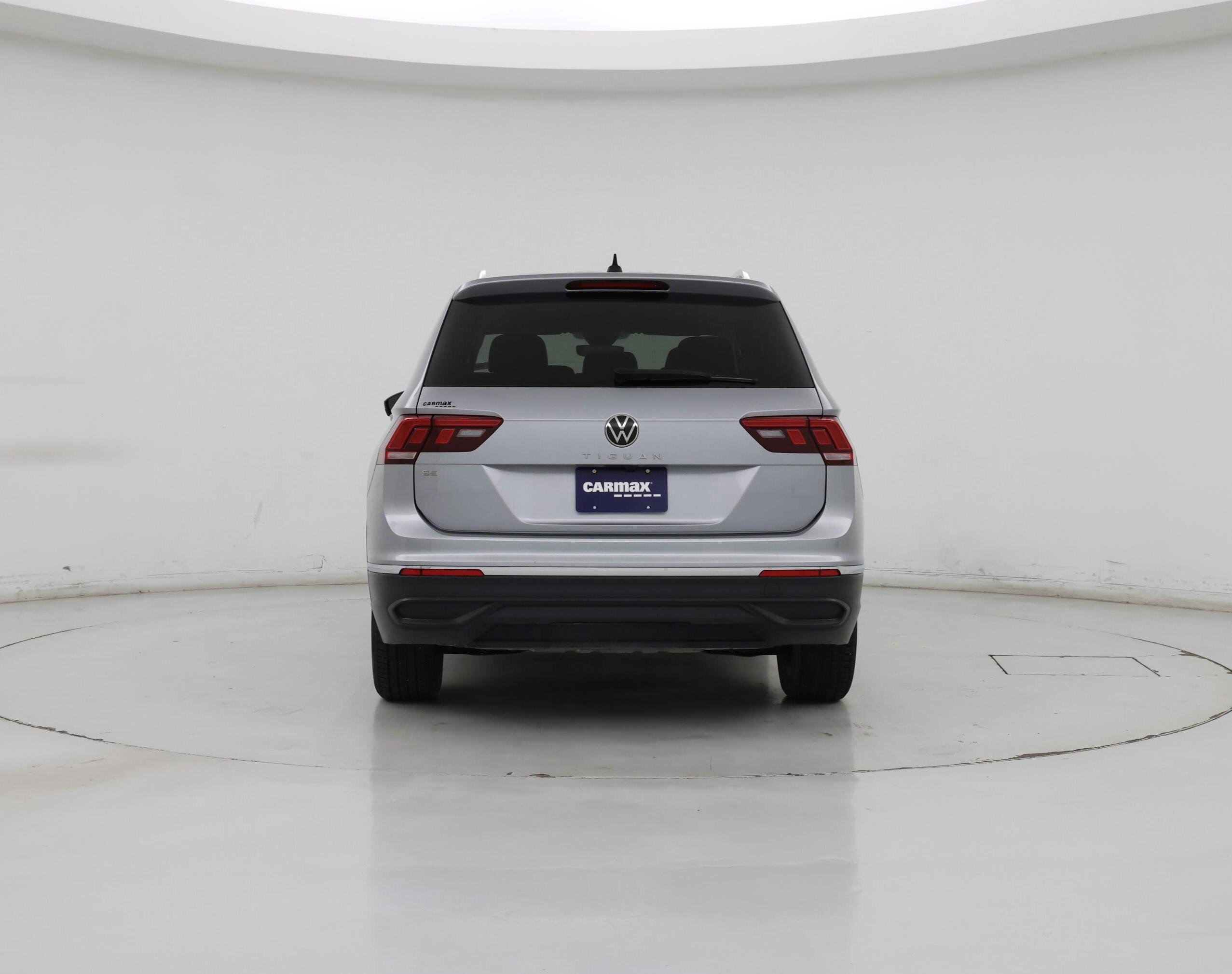 Thumbnail: 2024 Volkswagen Tiguan - 6