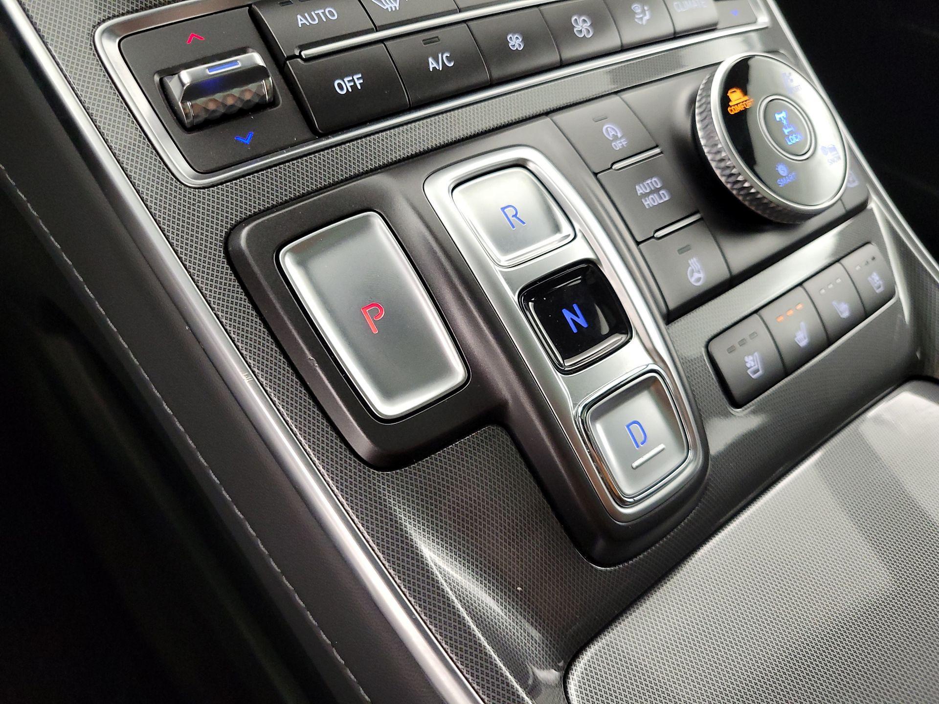 Thumbnail: 2023 Hyundai Santa Fe - 18