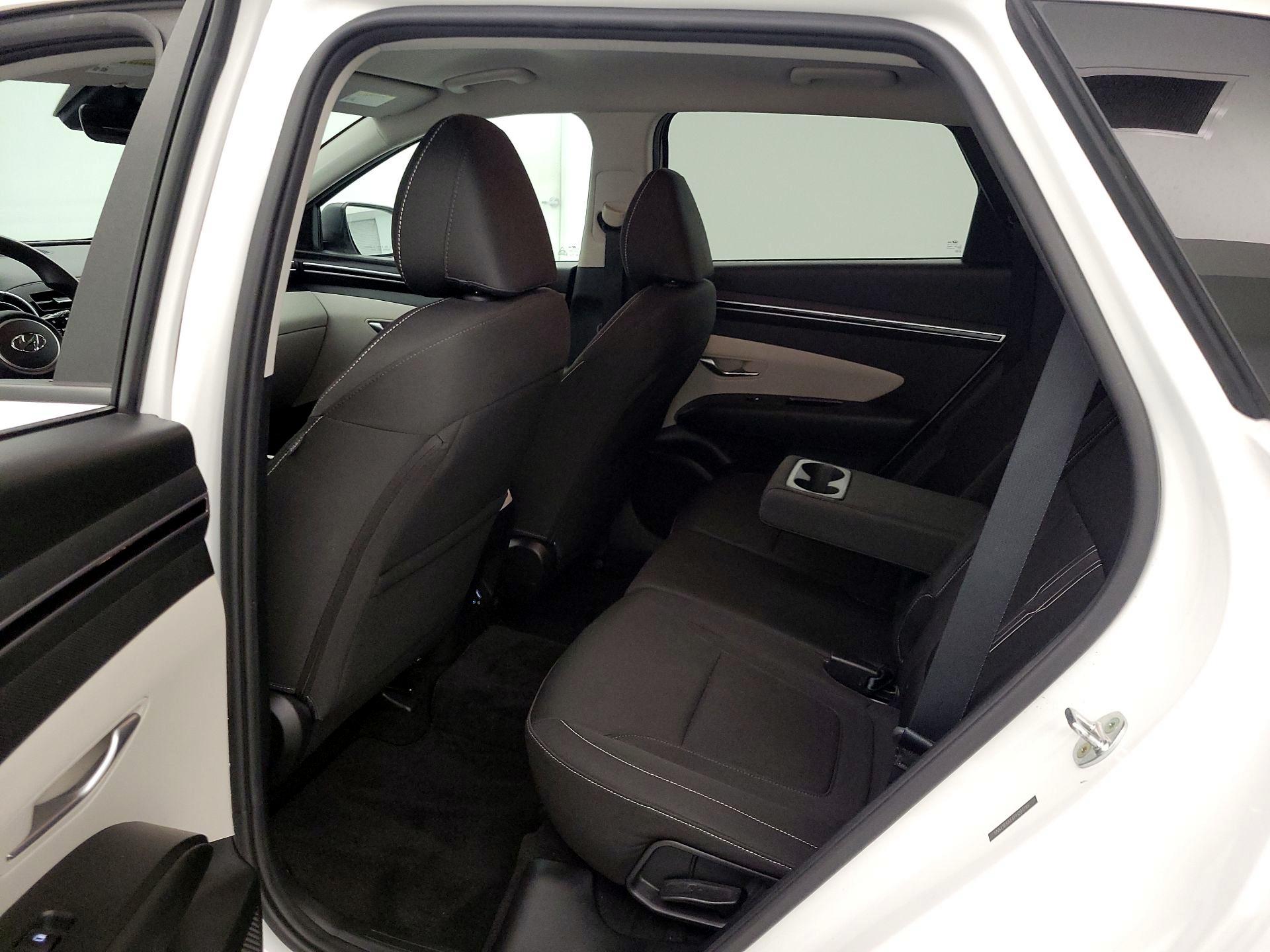 Thumbnail: 2023 Hyundai Tucson - 19