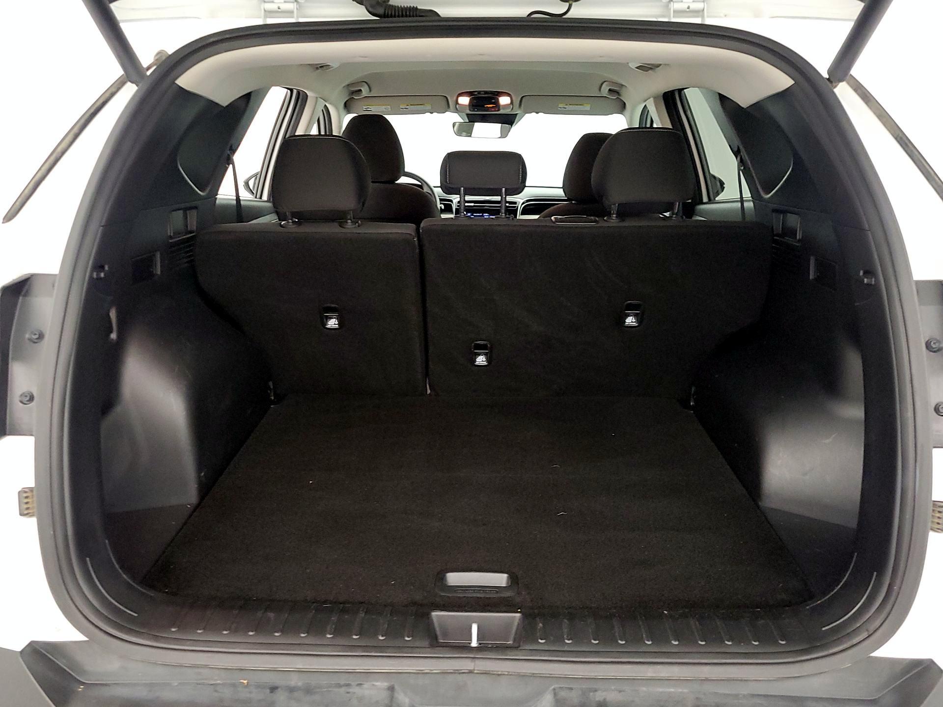 Thumbnail: 2023 Hyundai Tucson - 20