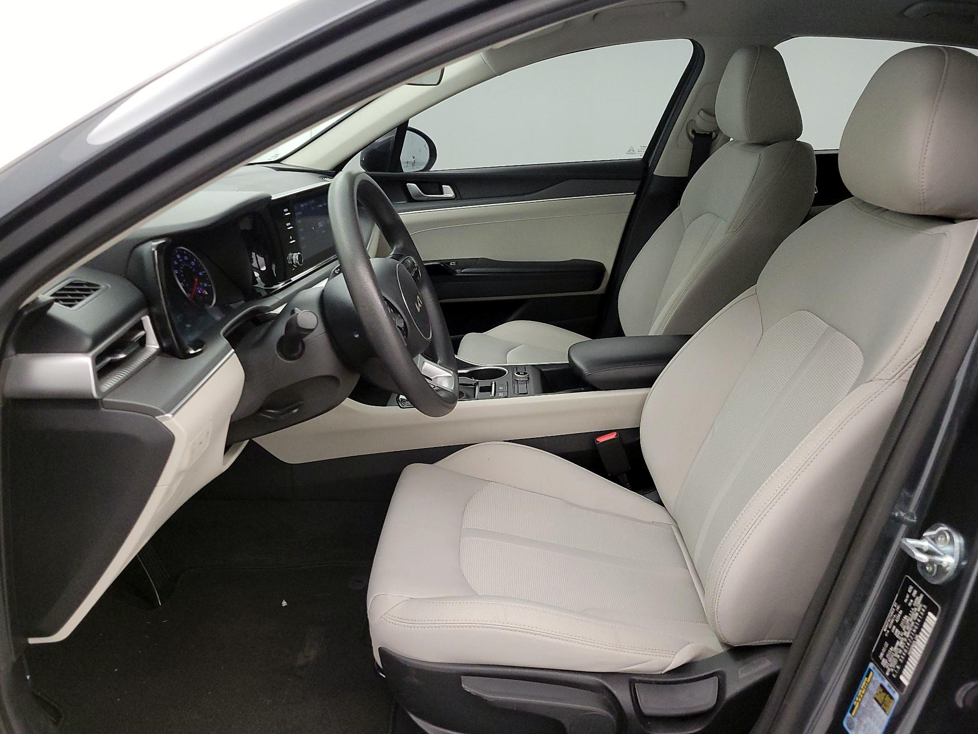 Thumbnail: 2022 Kia K5 - 11