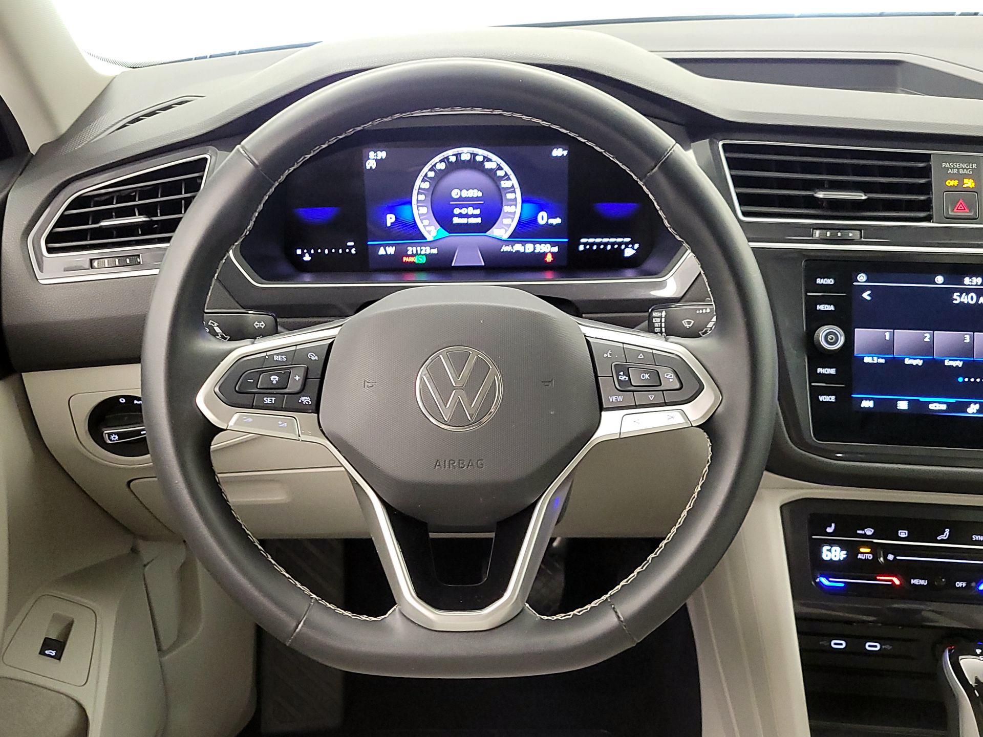 Thumbnail: 2024 Volkswagen Tiguan - 10