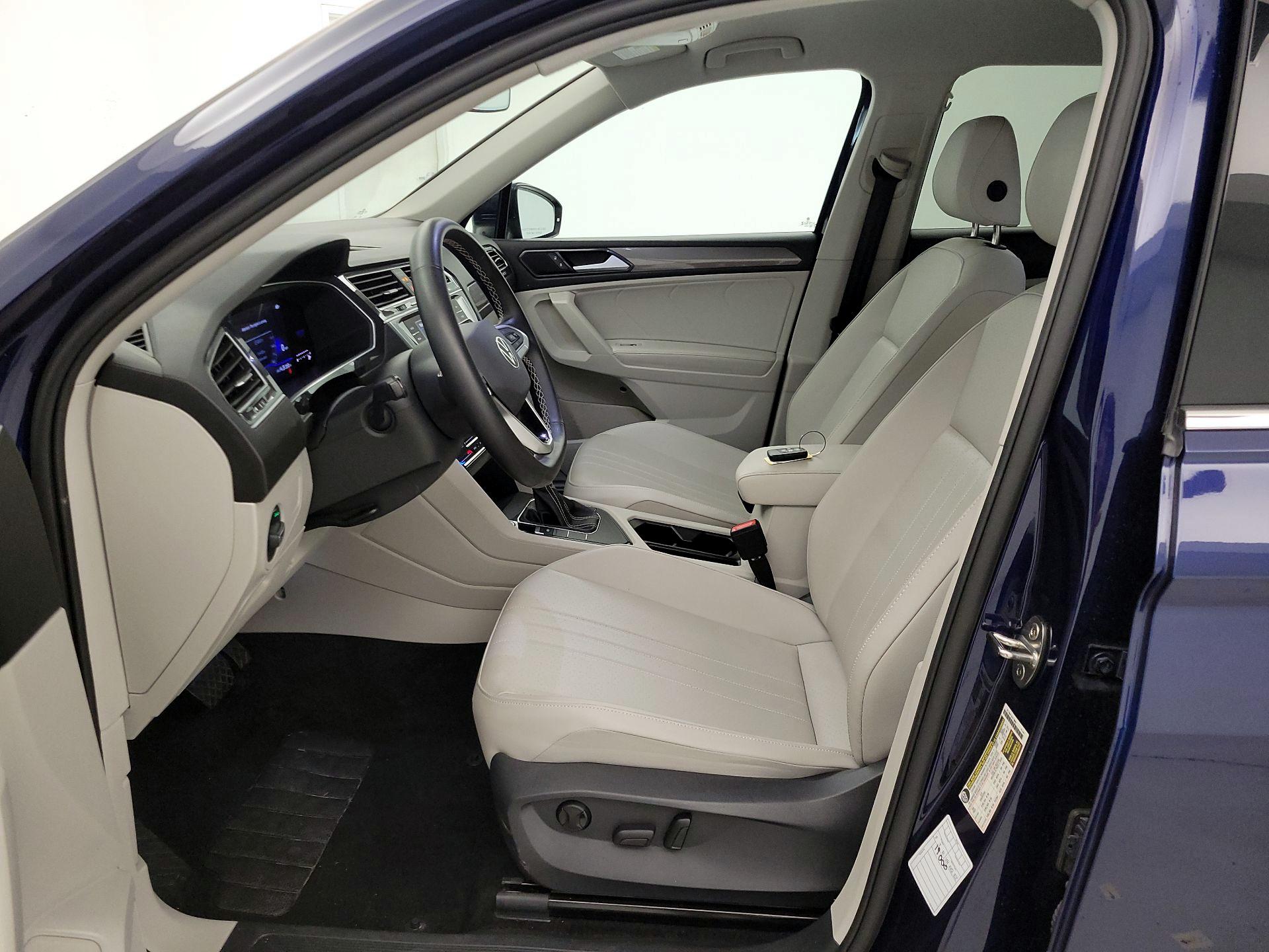 Thumbnail: 2024 Volkswagen Tiguan - 11