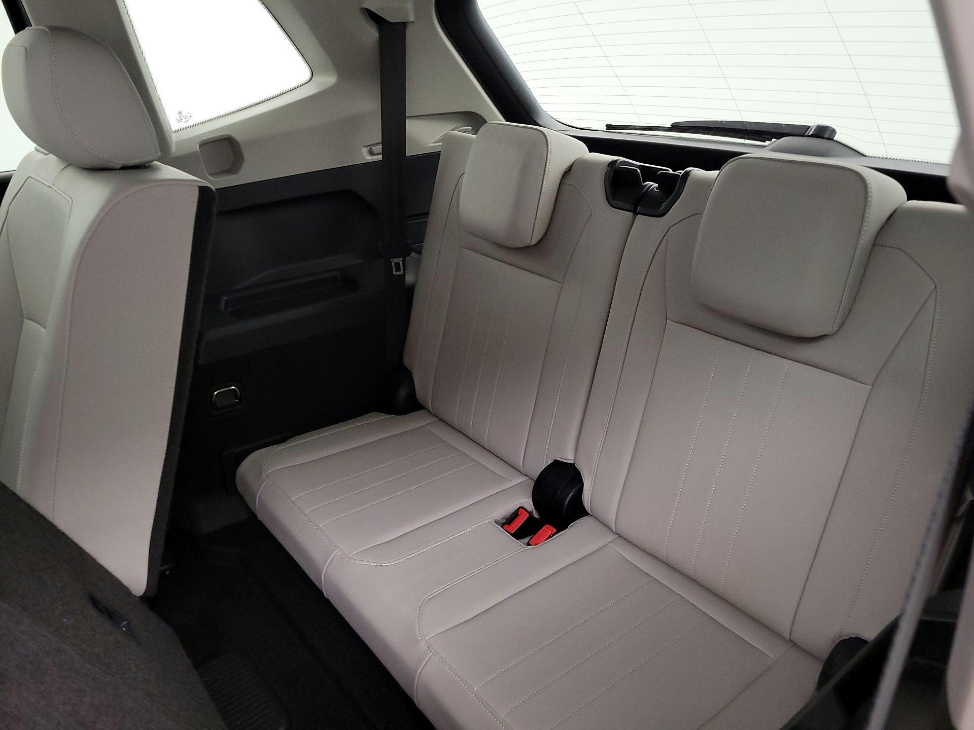 Thumbnail: 2024 Volkswagen Tiguan - 20