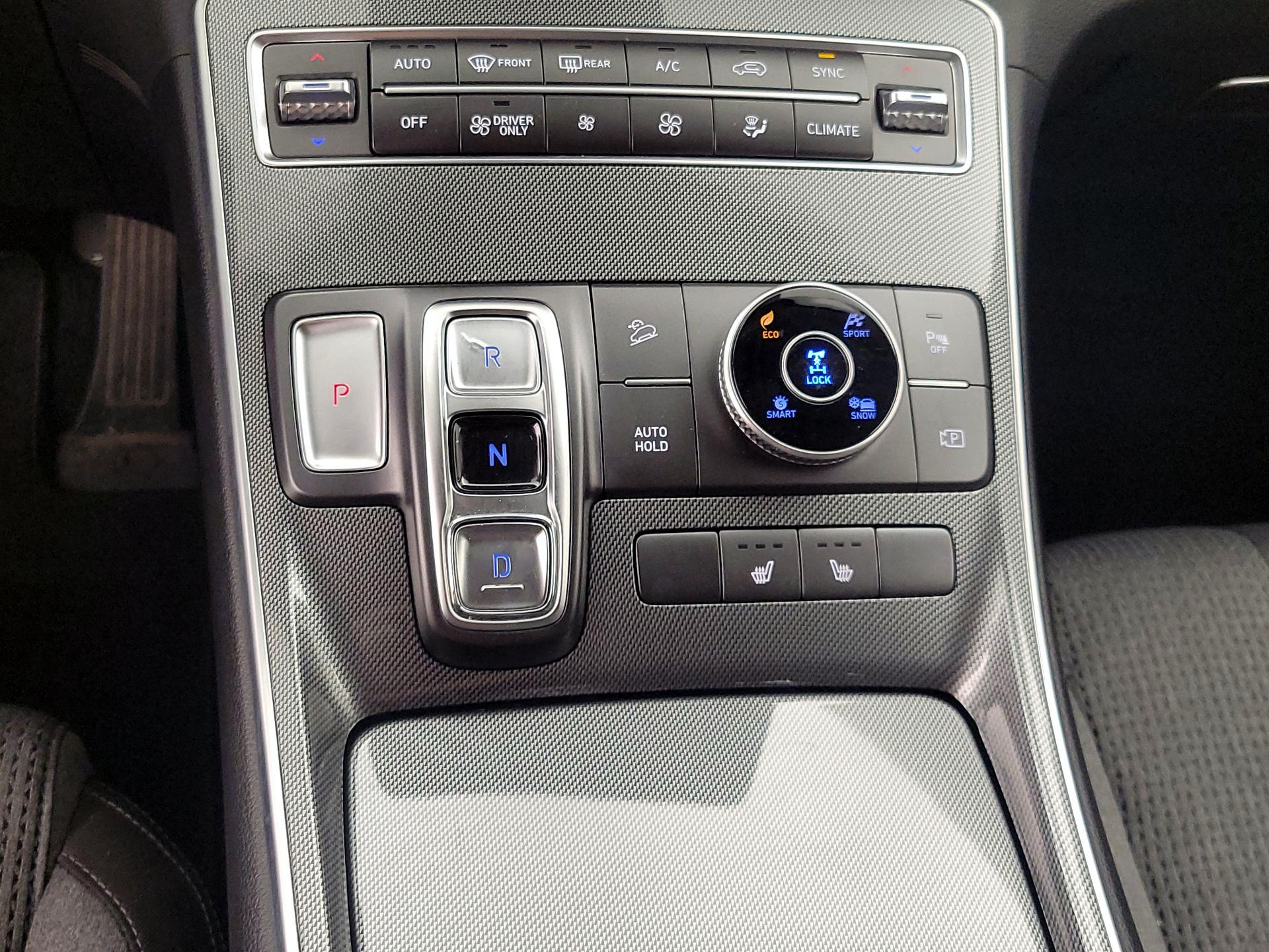 Thumbnail: 2022 Hyundai Santa Fe - 17