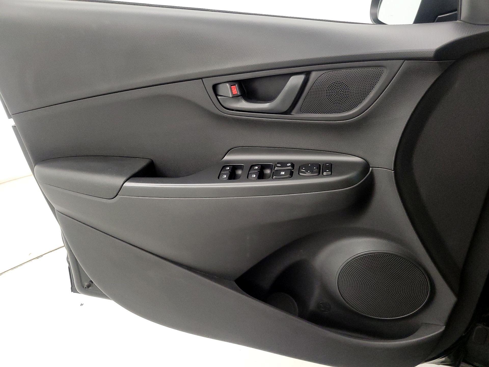 Thumbnail: 2023 Hyundai Kona - 12