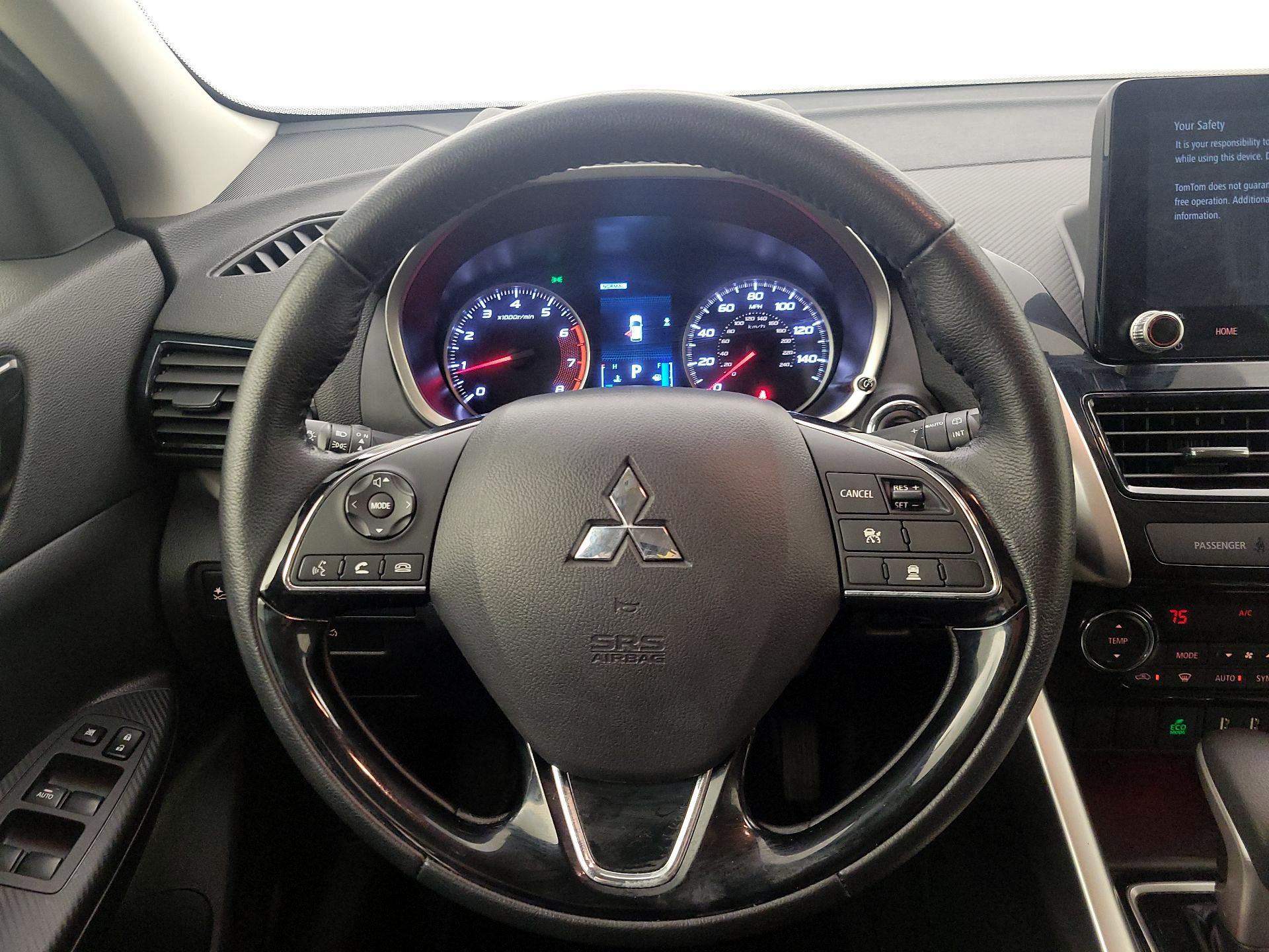 Thumbnail: 2024 Mitsubishi Eclipse Cross - 10